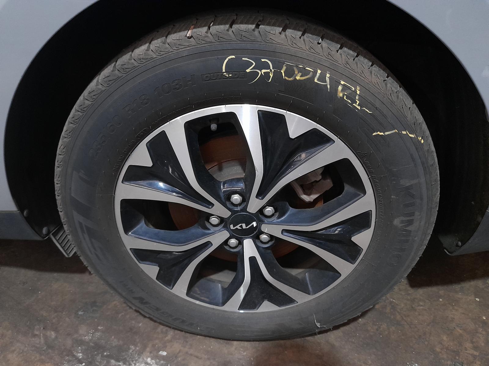 2021 Kia Carnival/grand Carnival Wheel Mag View Auto part Wheel Mag Kia Carnival/grand Carnival 2021
