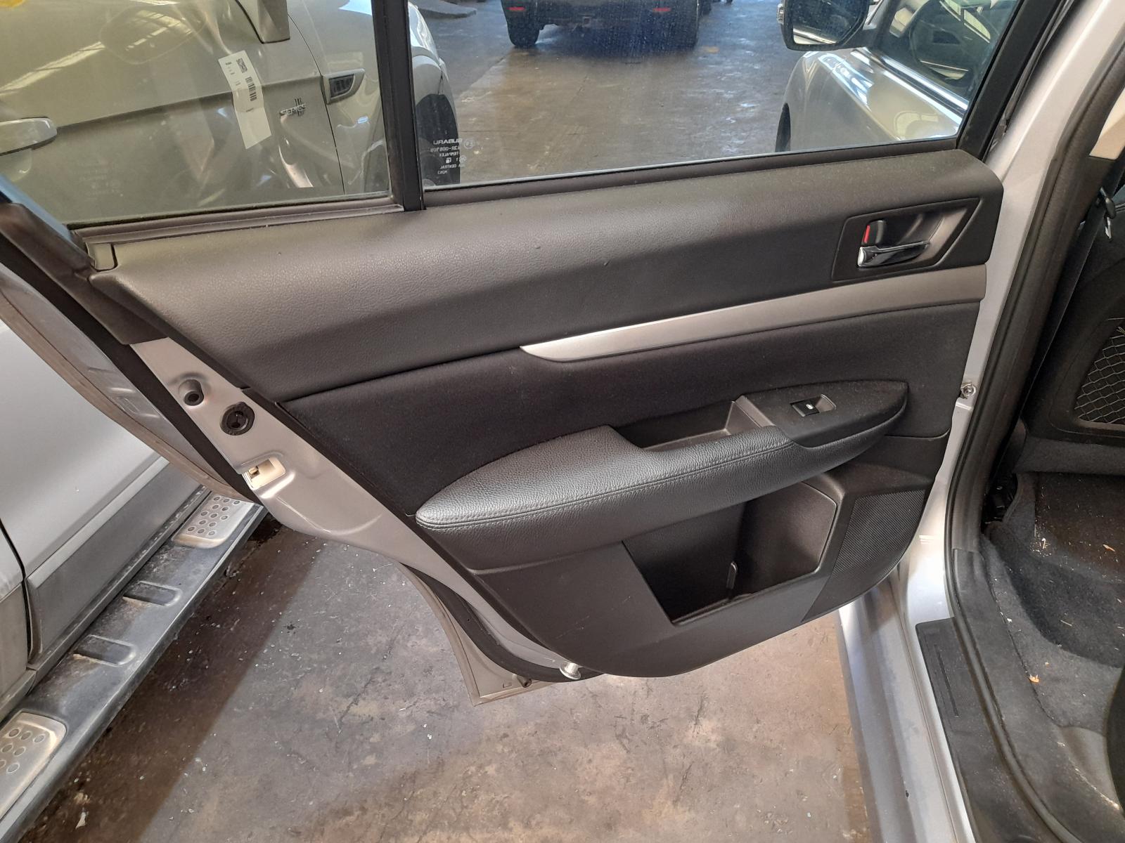 View Auto part Trans/Gearbox Subaru Liberty 2014