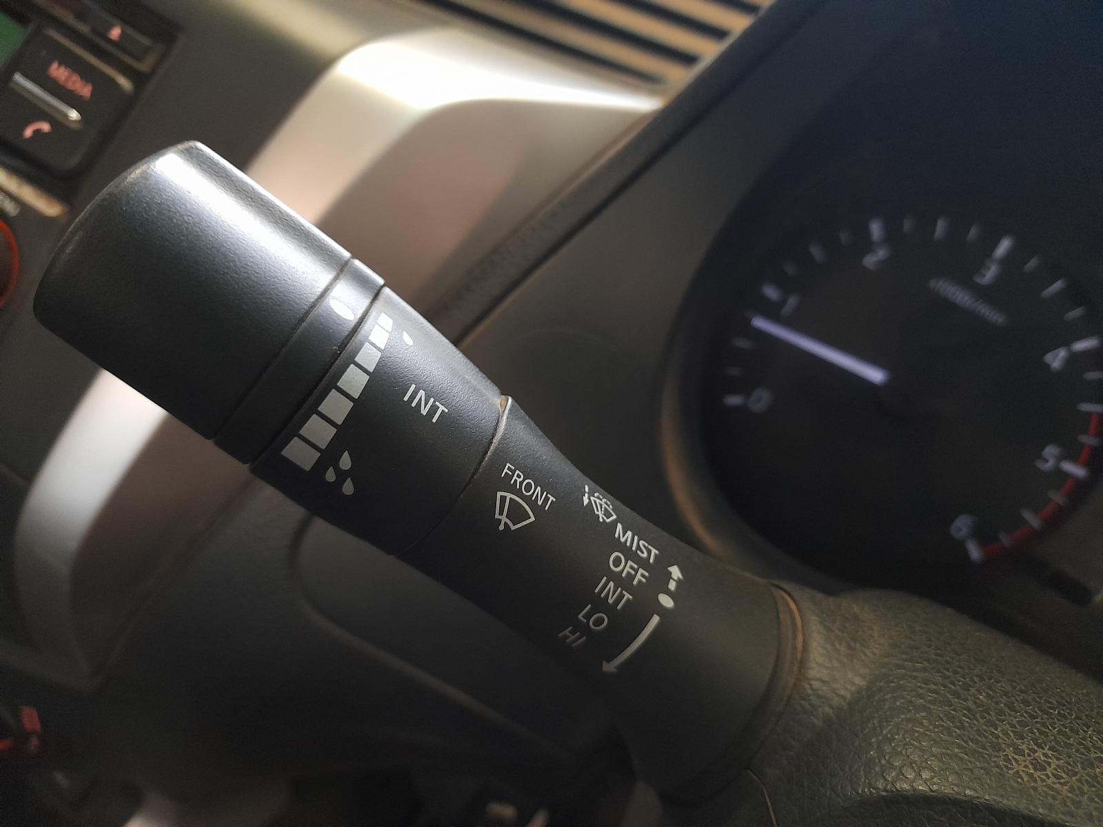 View Auto part Misc Nissan Navara 2016