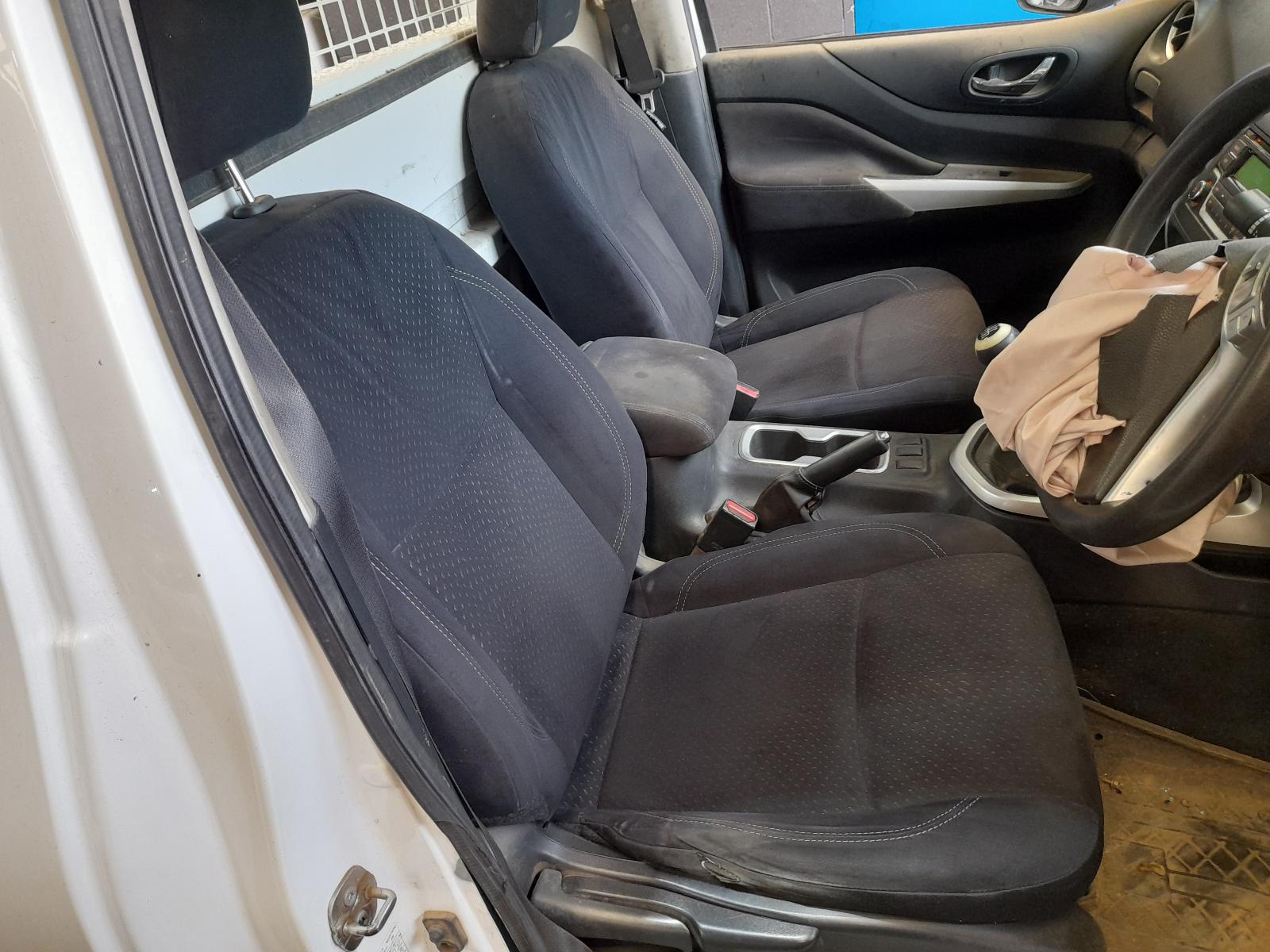 View Auto part Misc Nissan Navara 2016