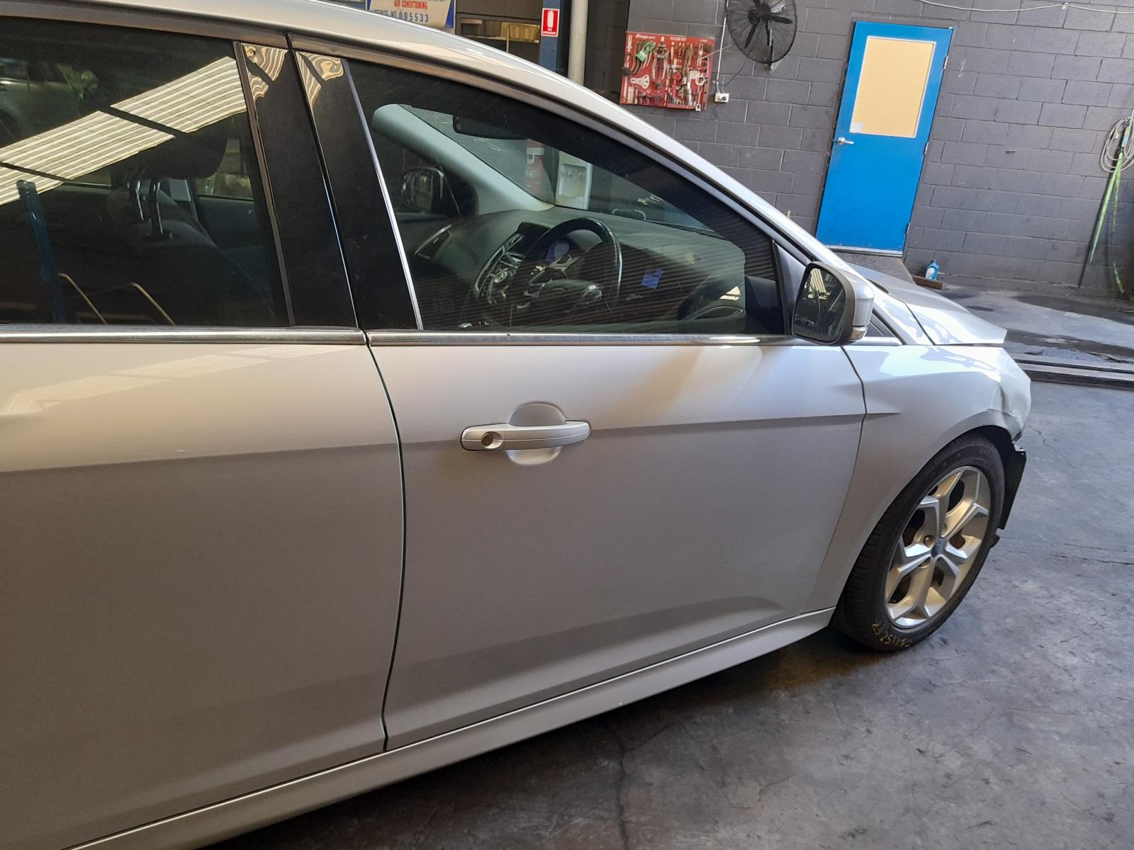 View Auto part Rear Bumper Ford Focus 2012