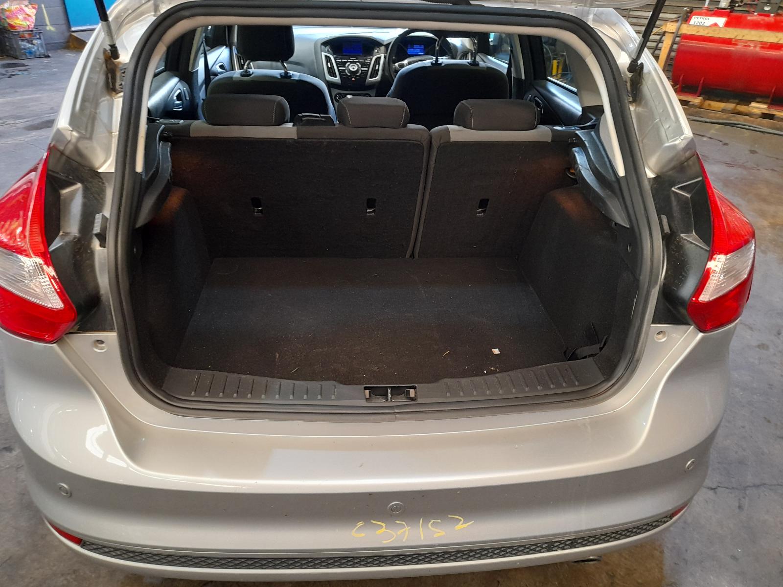 View Auto part Rear Bumper Ford Focus 2012