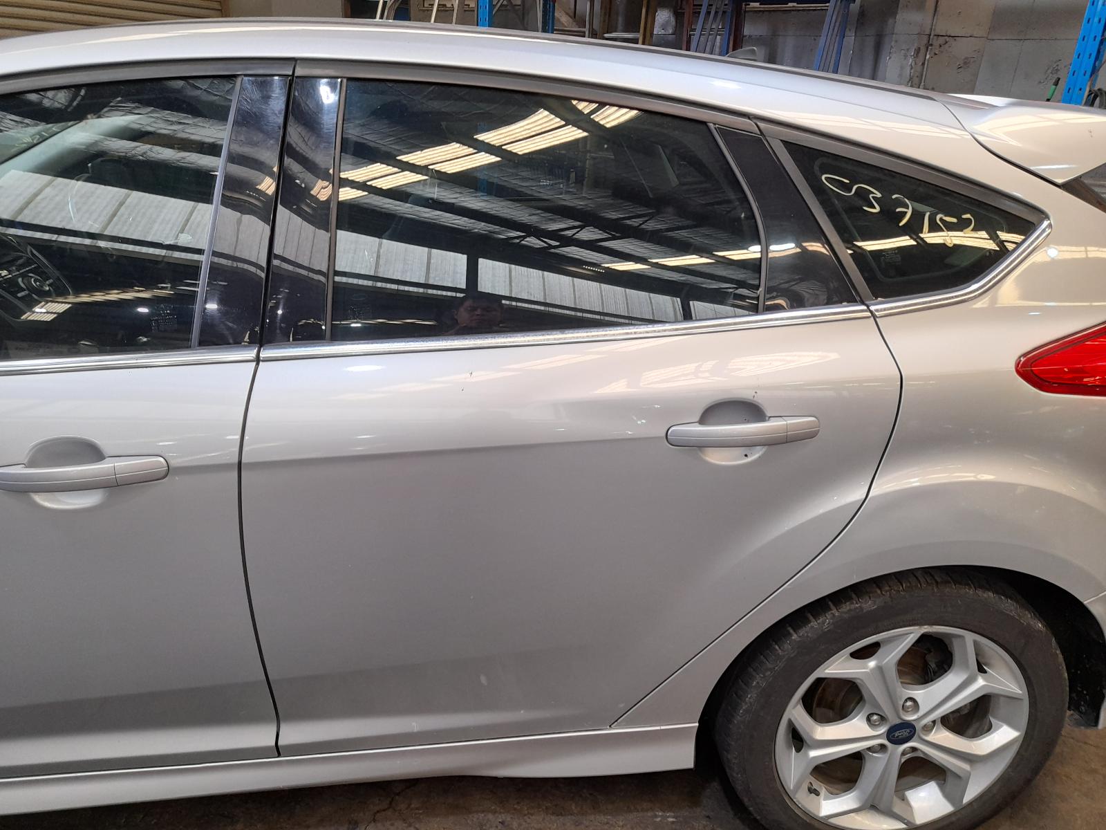 View Auto part Rear Bumper Ford Focus 2012