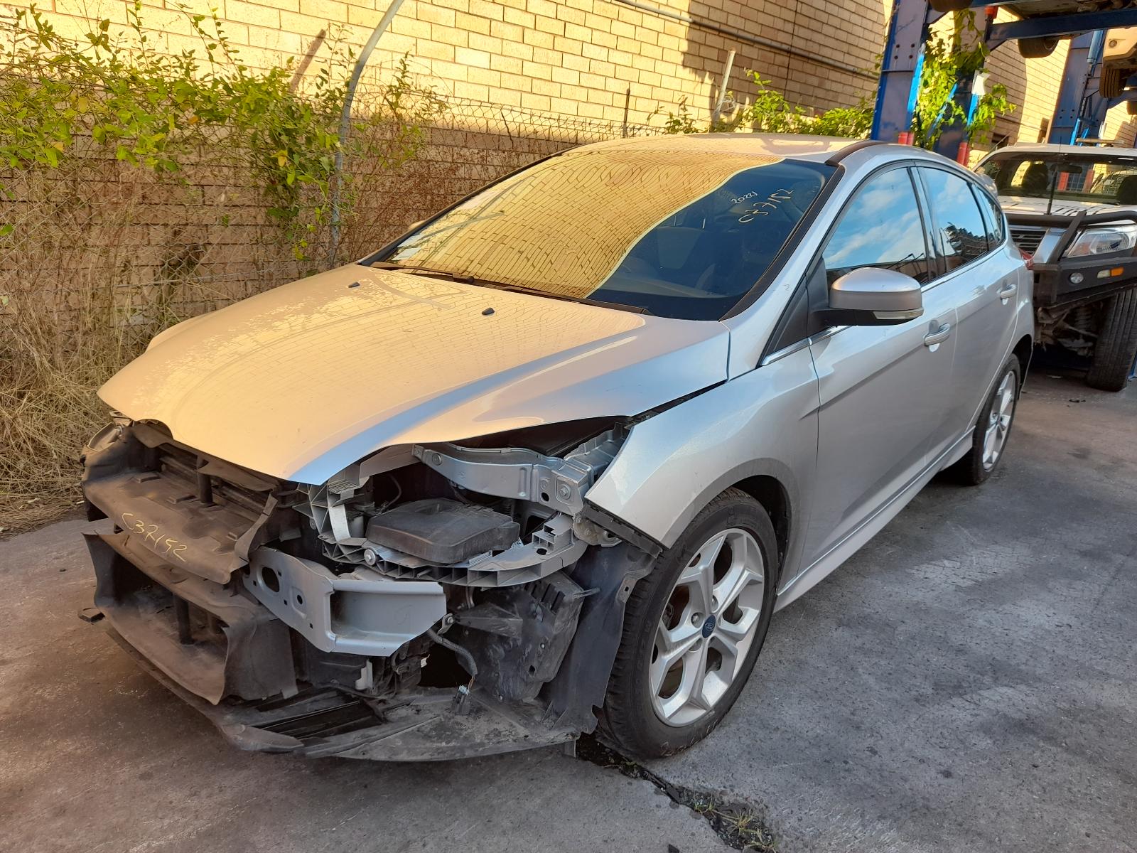 View Auto part Rear Bumper Ford Focus 2012