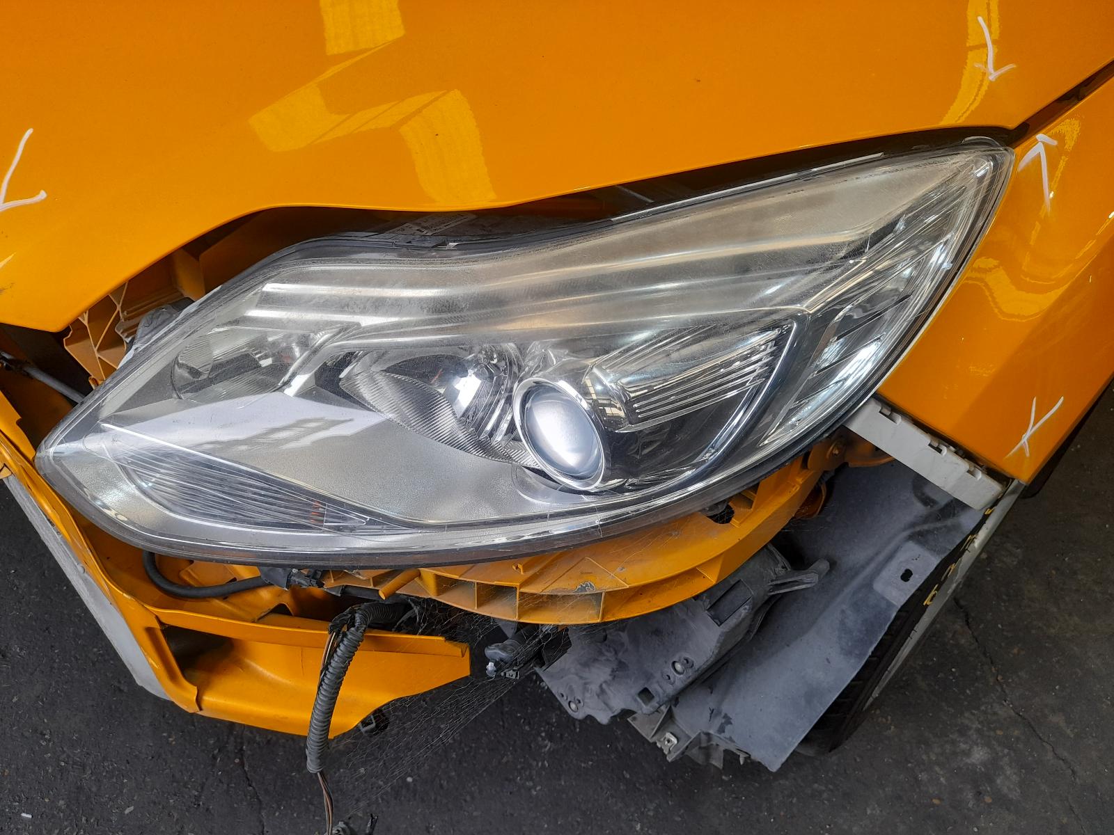 2012 Ford Focus Front Seat View Auto part Front Seat Ford Focus 2012