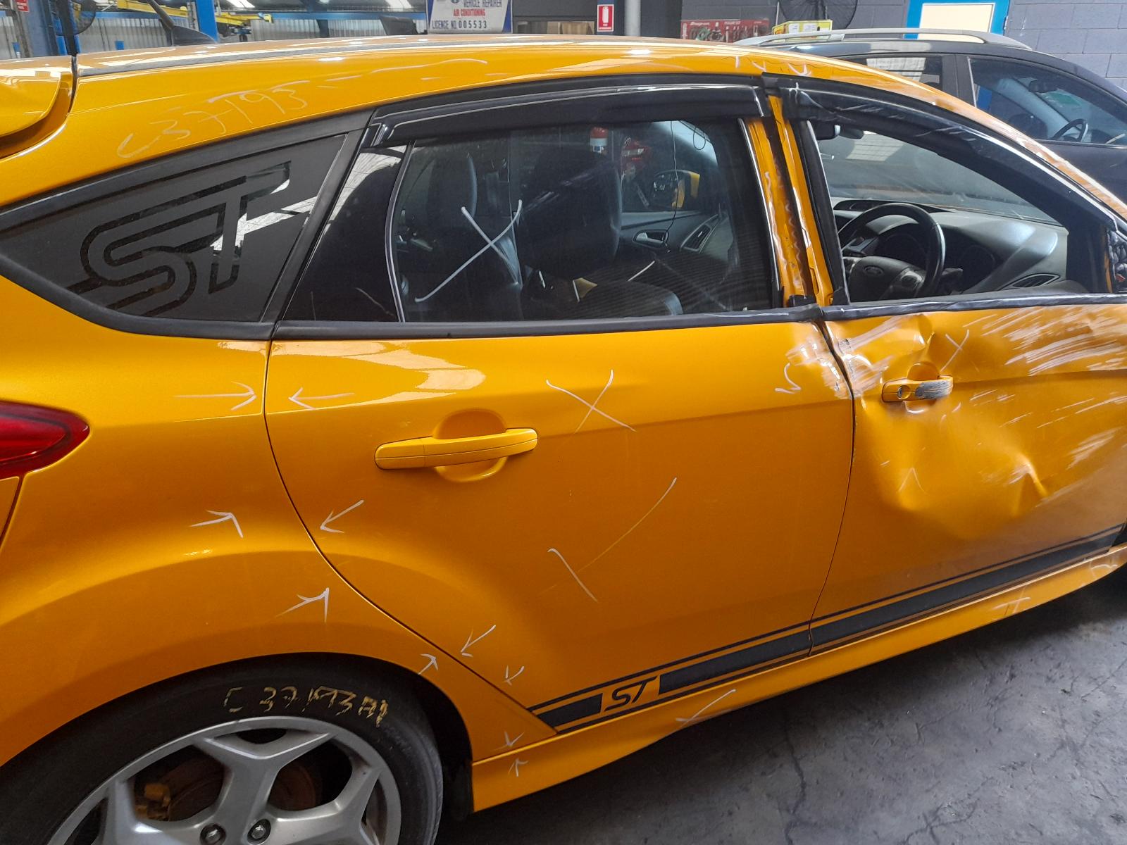 2012 Ford Focus Front Seat View Auto part Front Seat Ford Focus 2012