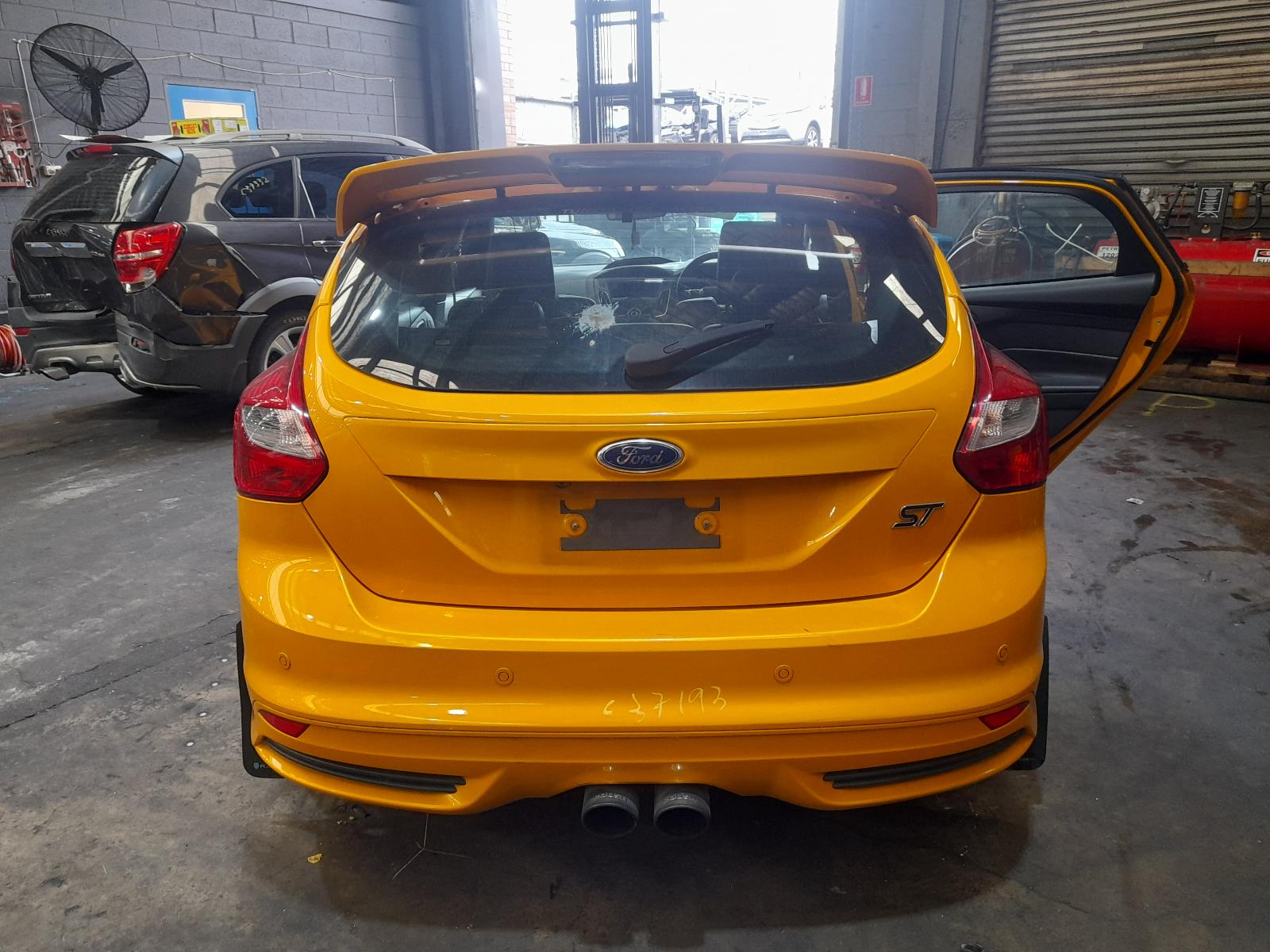 2012 Ford Focus Front Seat View Auto part Front Seat Ford Focus 2012
