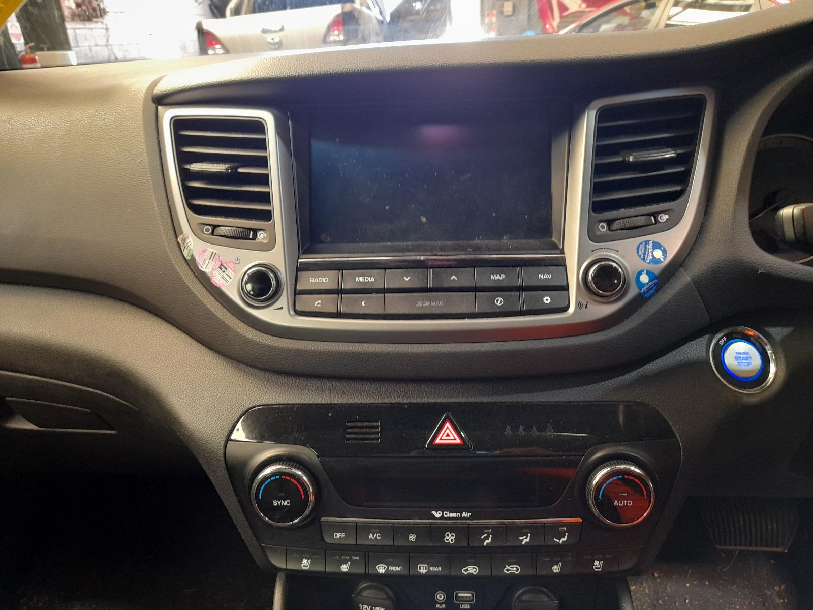 View Auto part Differential Centre Hyundai Tucson 2015