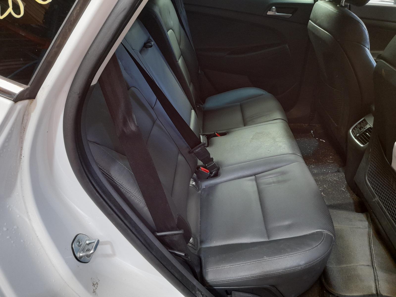 View Auto part Differential Centre Hyundai Tucson 2015