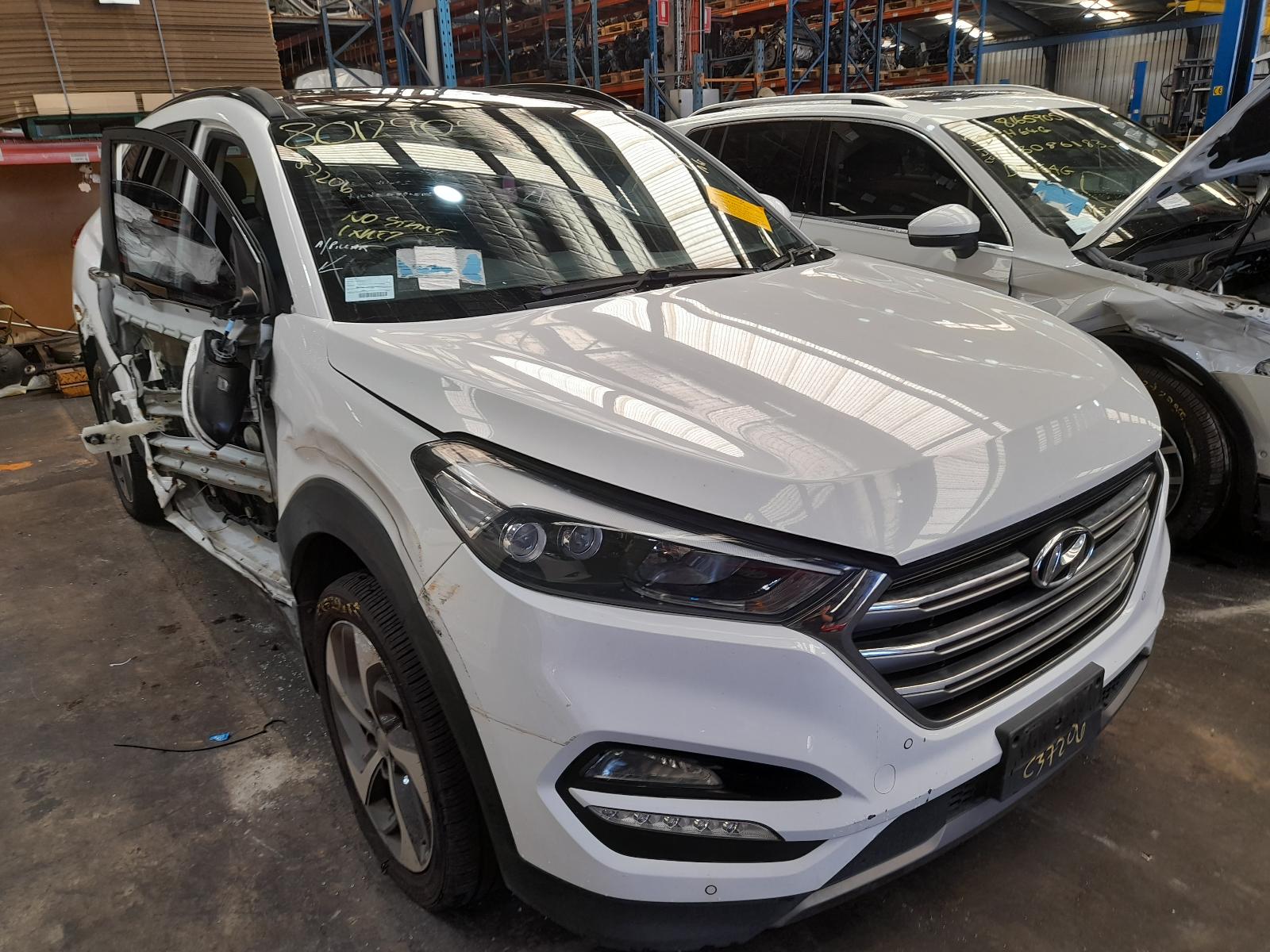 View Auto part Differential Centre Hyundai Tucson 2015
