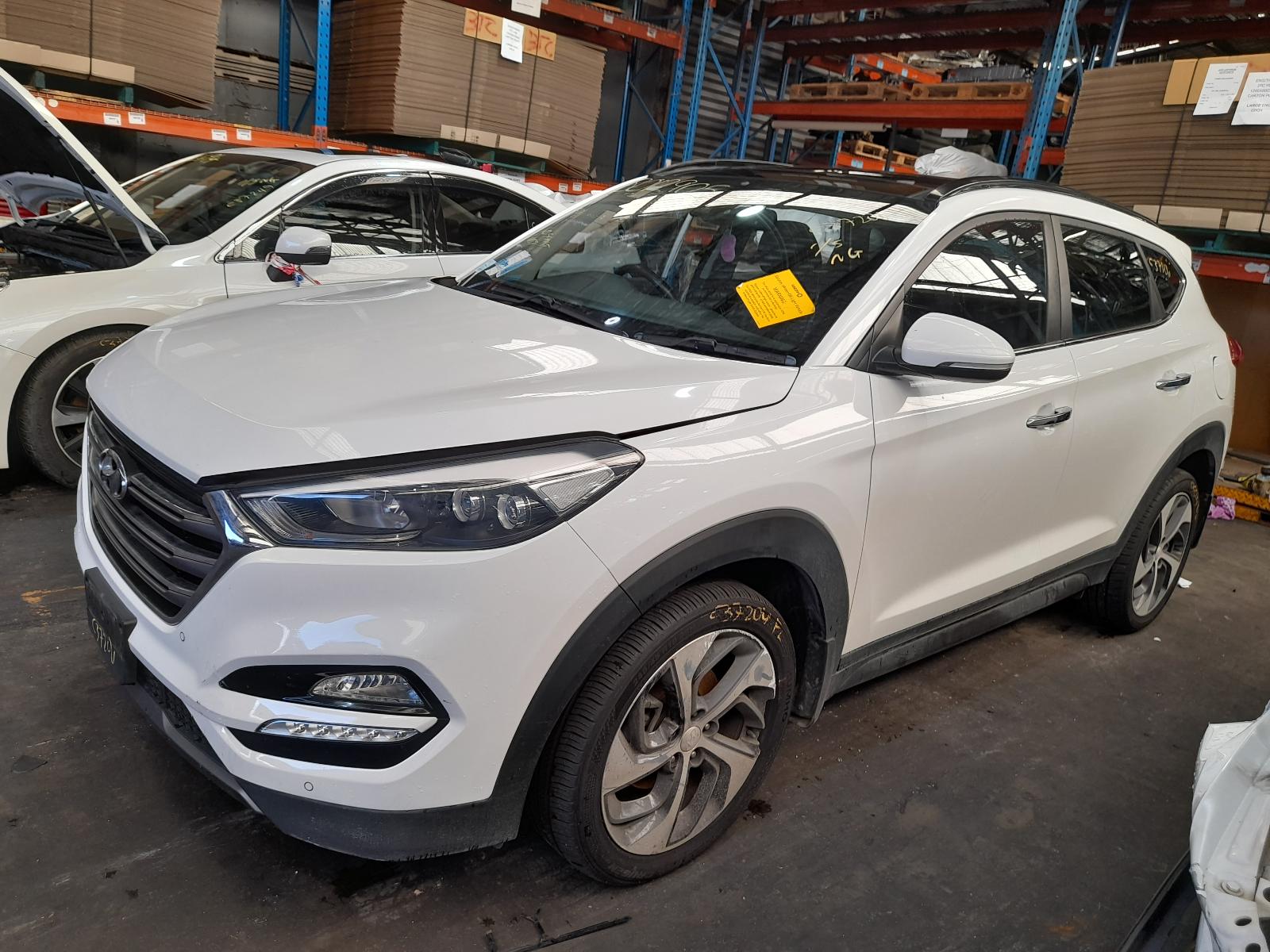 View Auto part Differential Centre Hyundai Tucson 2015