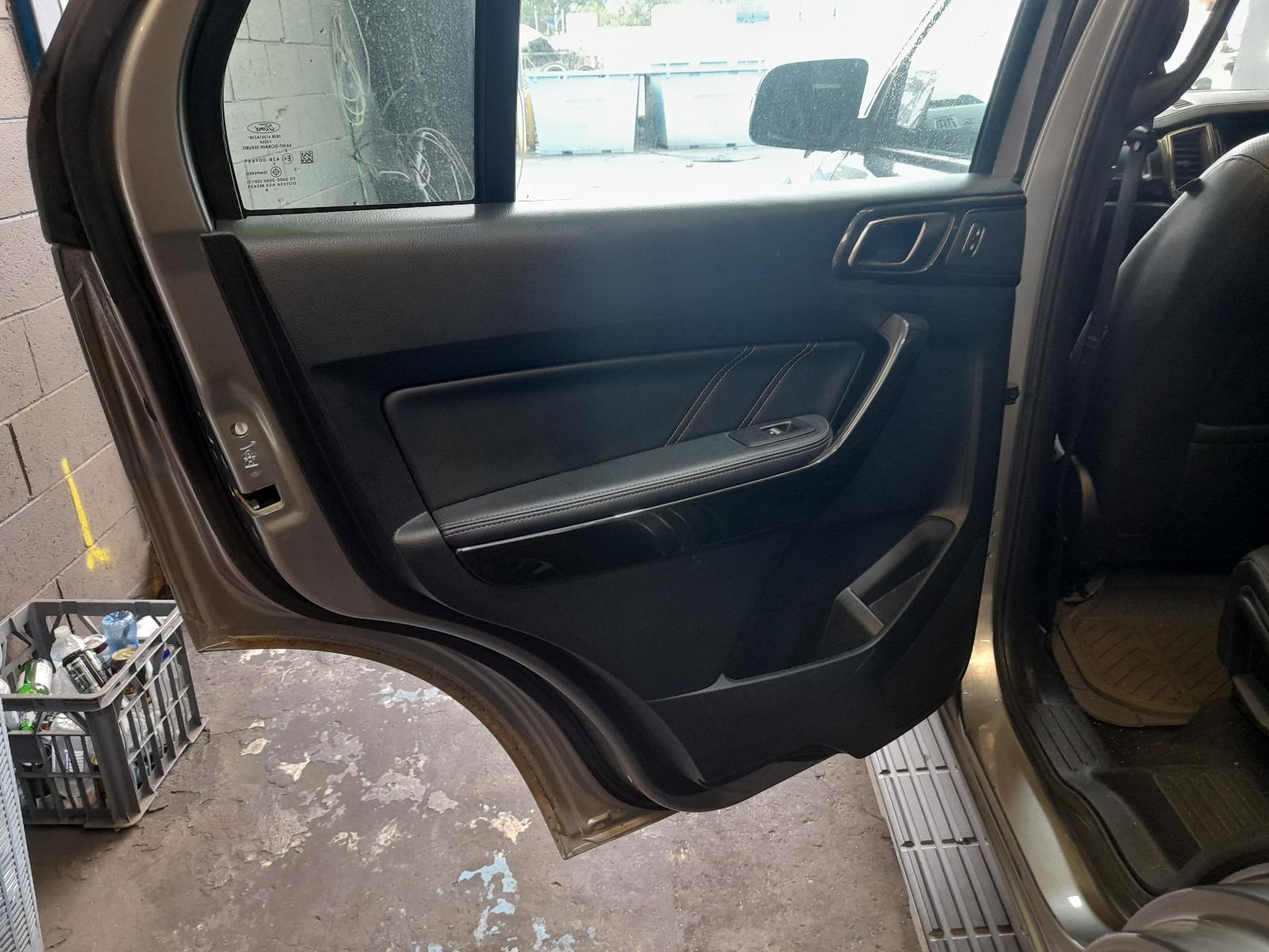 View Auto part Airbag Module/Sensor Ford Everest 2018