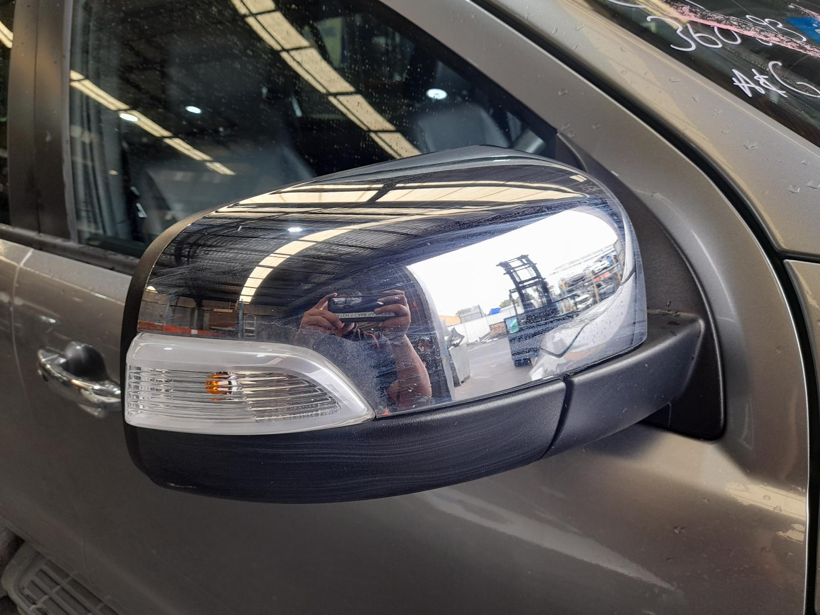 View Auto part Airbag Module/Sensor Ford Everest 2018