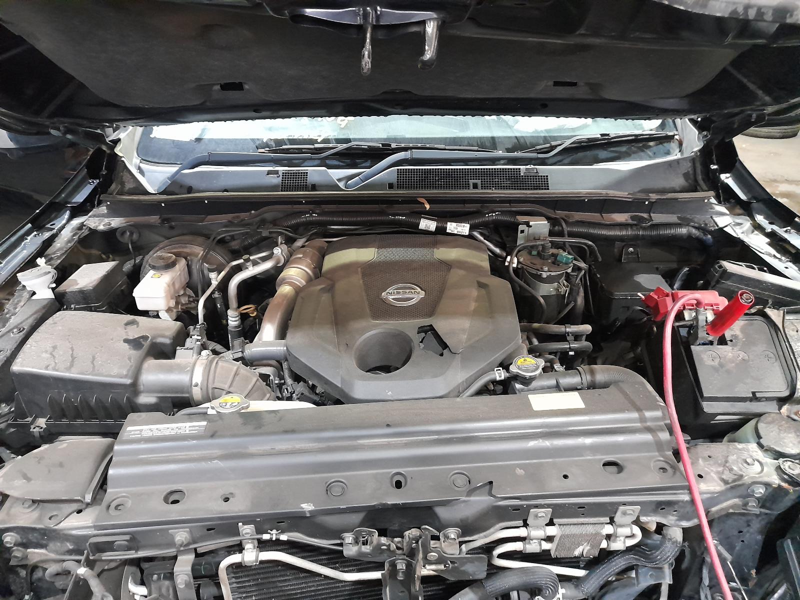 View Auto part Tonneau/Cover Nissan Navara 2019