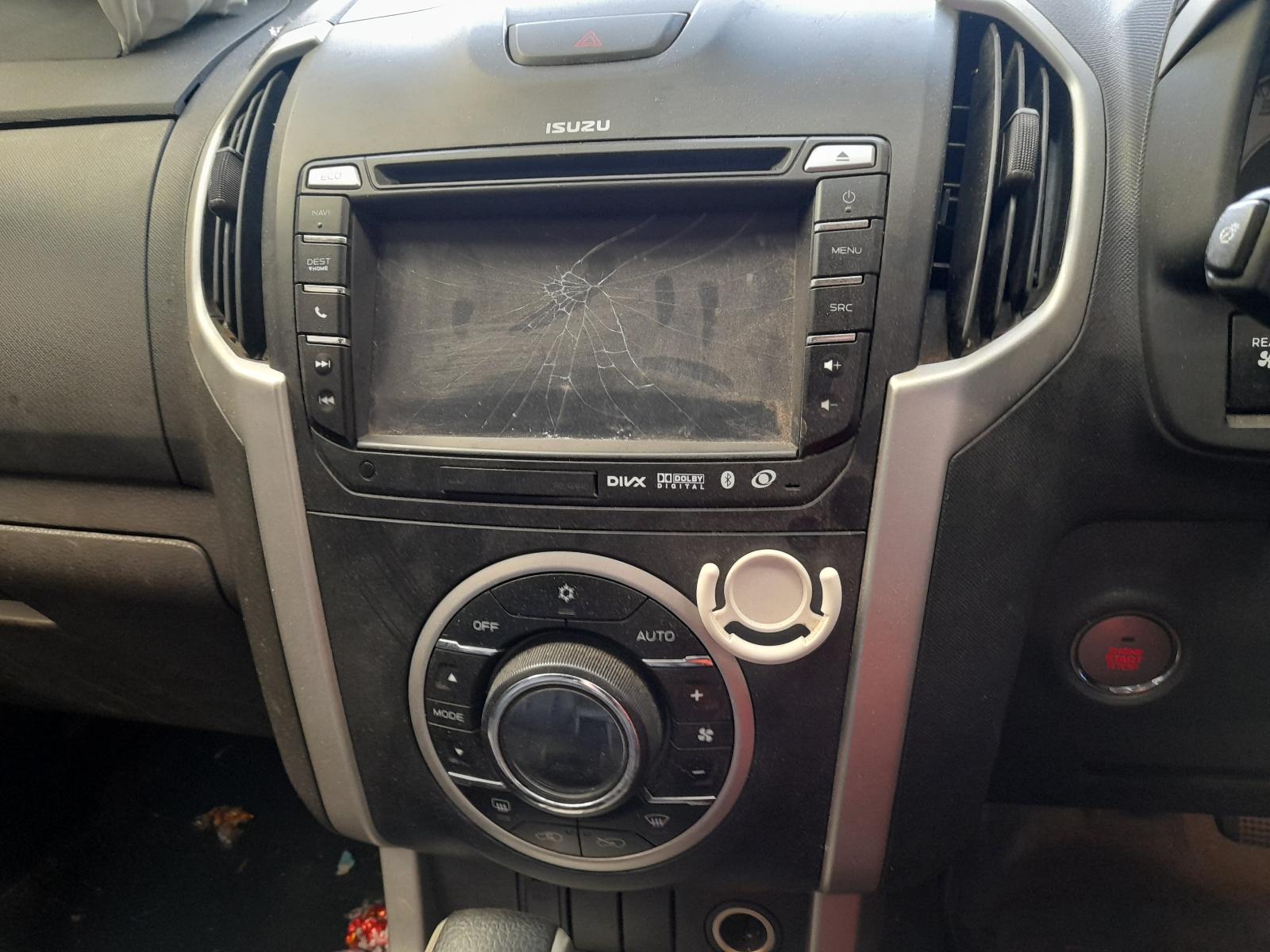 View Auto part Throttle Body Isuzu Mu-x 2015