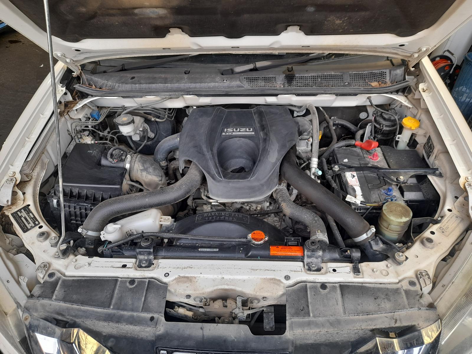 View Auto part Throttle Body Isuzu Mu-x 2015