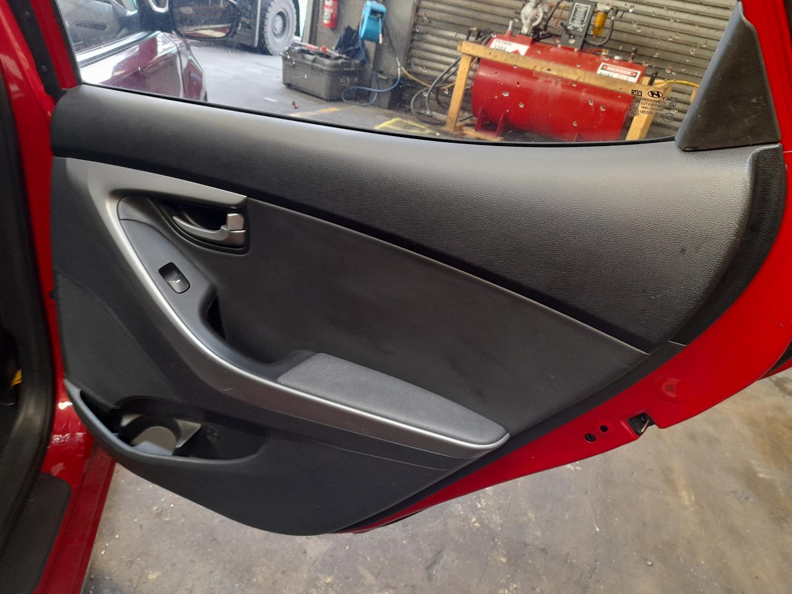 2014 Hyundai Elantra F/Bar Reinforc/Brack View Auto part F/Bar Reinforc/Brack Hyundai Elantra 2014