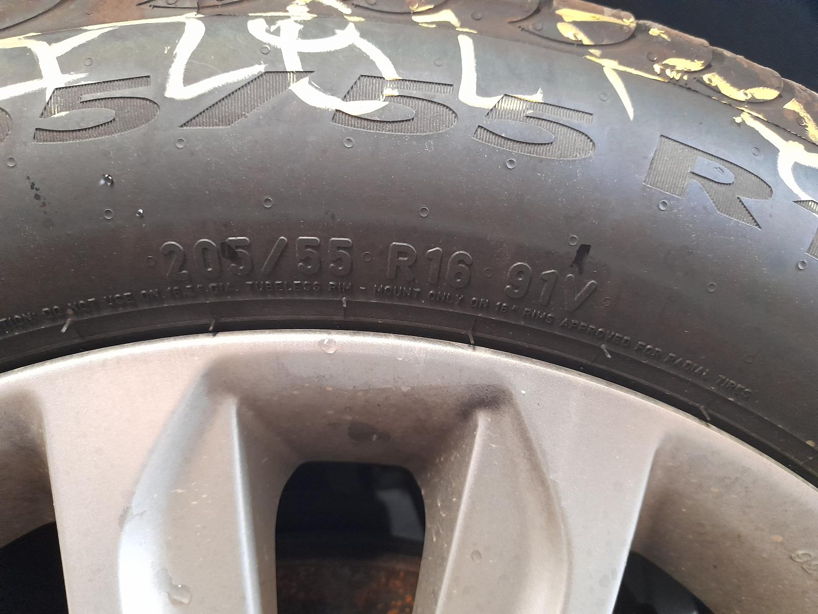 2014 Hyundai Elantra F/Bar Reinforc/Brack View Auto part F/Bar Reinforc/Brack Hyundai Elantra 2014