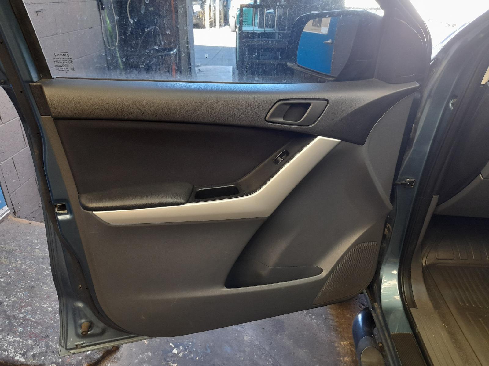 View Auto part Right Rear Wnd Reg/Motor Mazda Bt50 2014