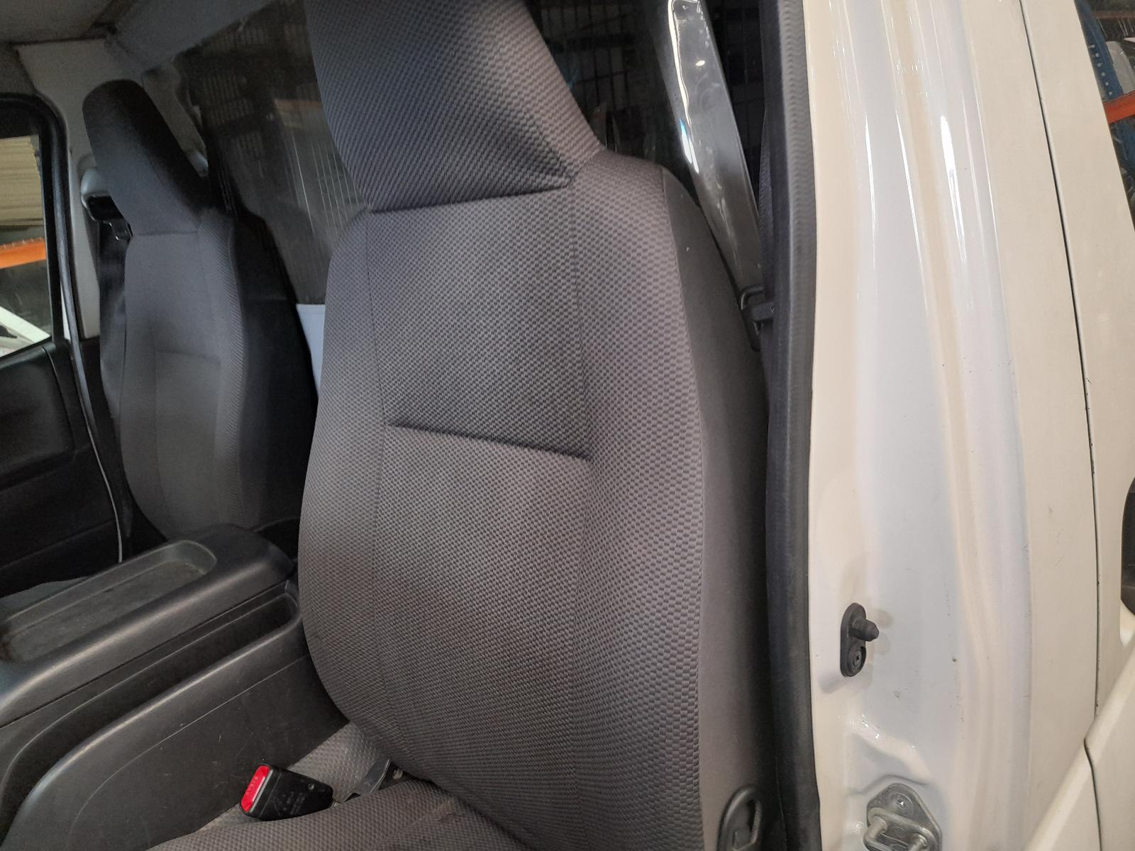 View Auto part Ecu Toyota Hiace 2016