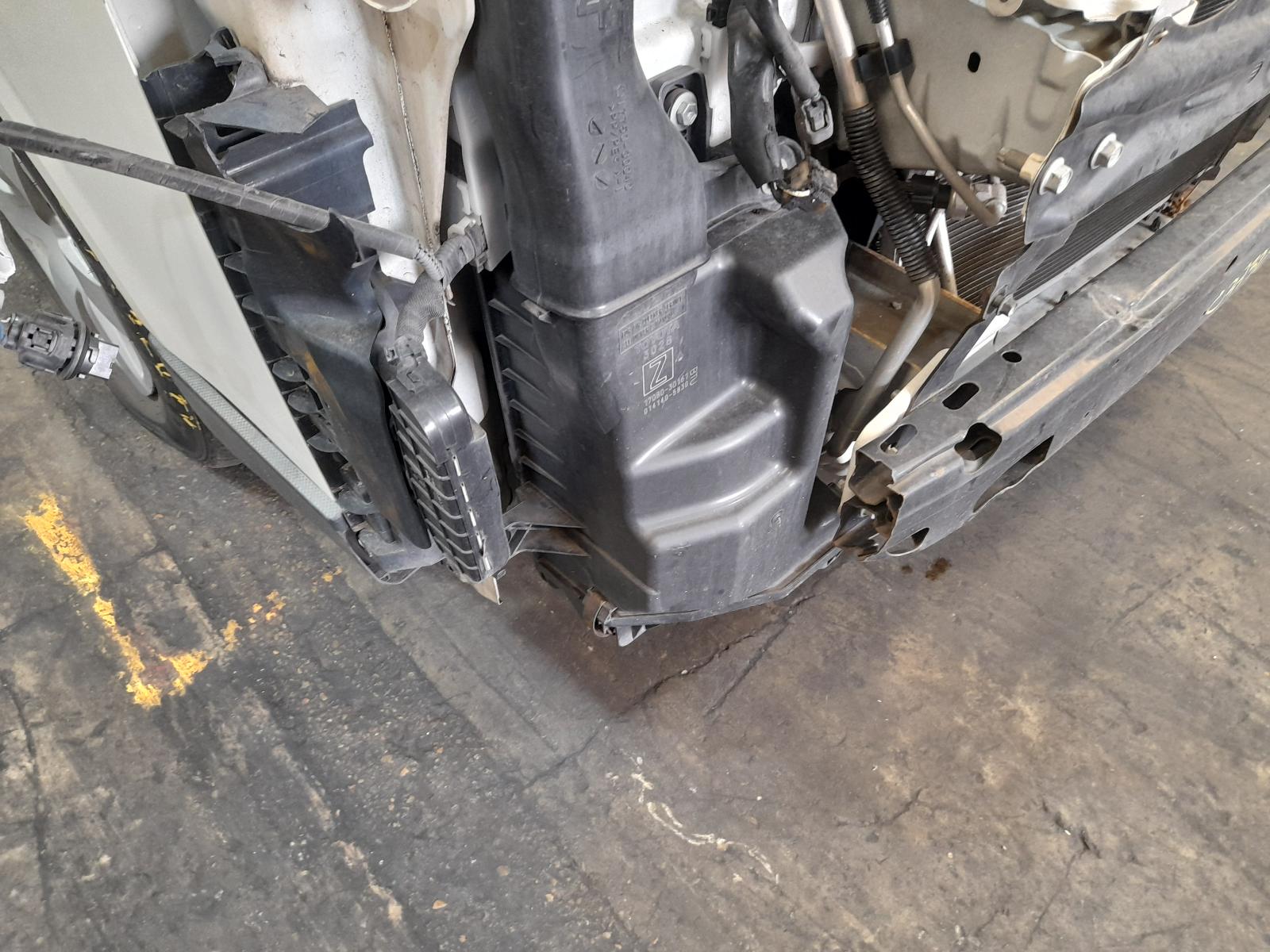 View Auto part Ecu Toyota Hiace 2016