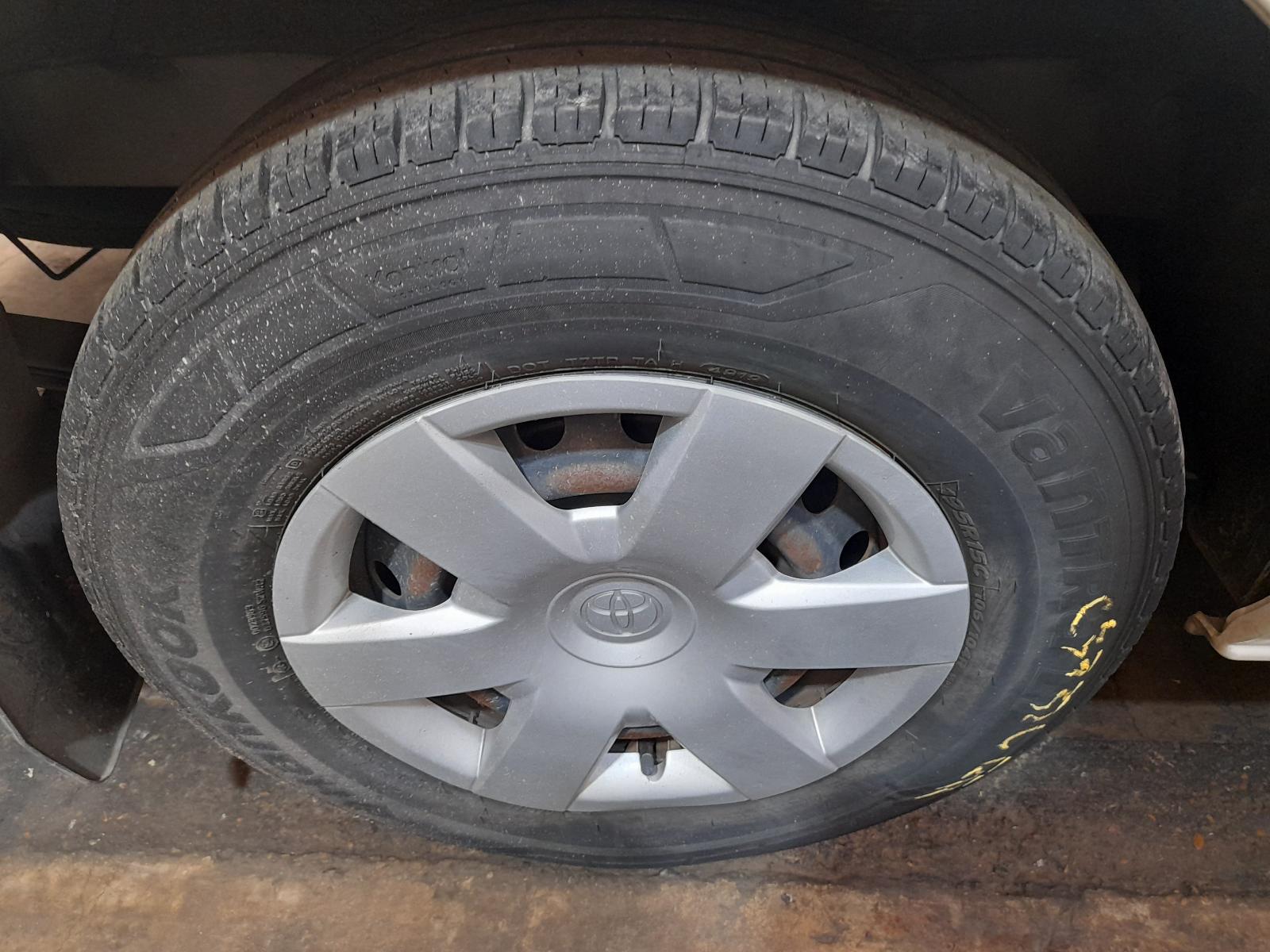 View Auto part Ecu Toyota Hiace 2016