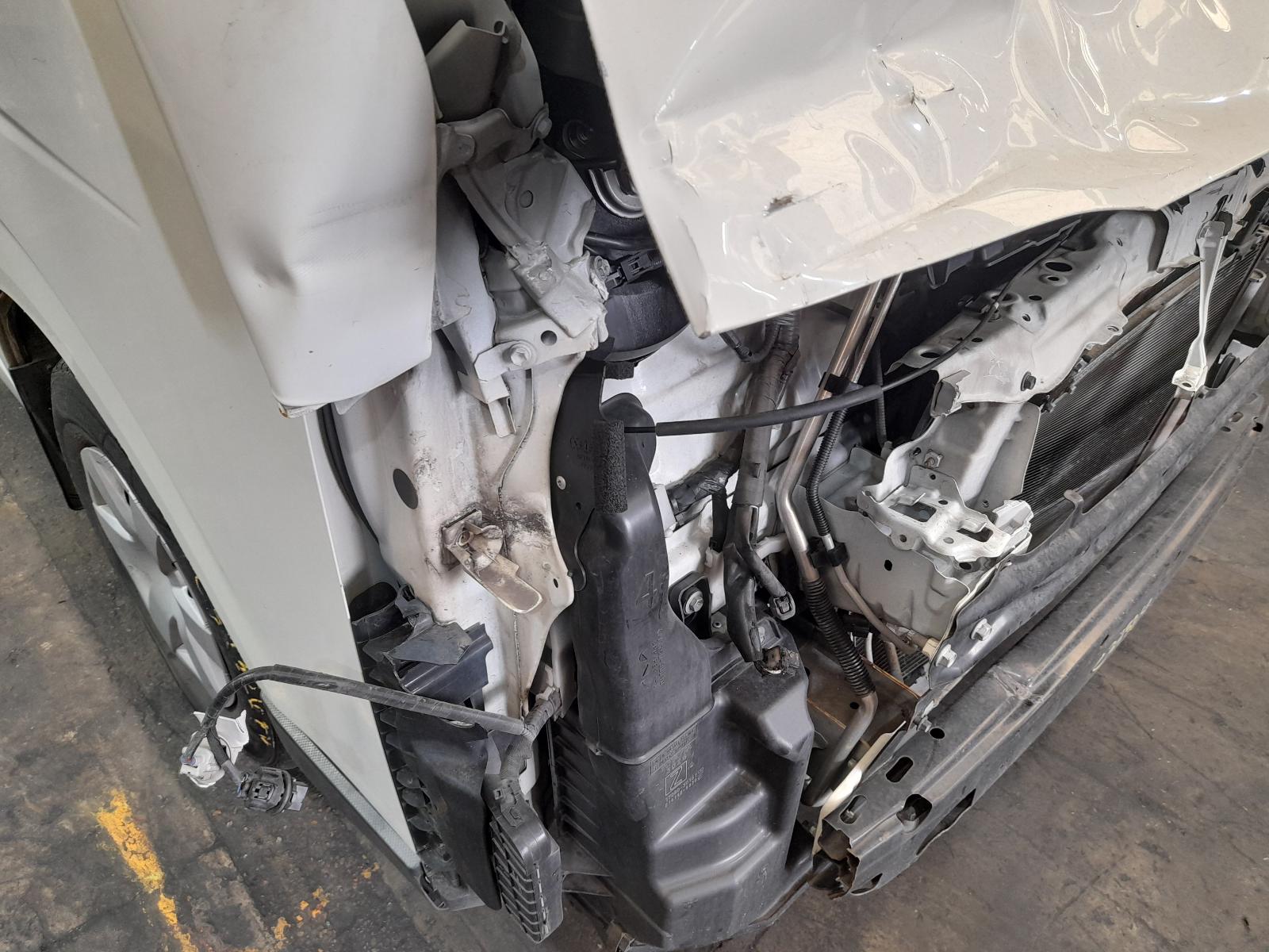 View Auto part Ecu Toyota Hiace 2016