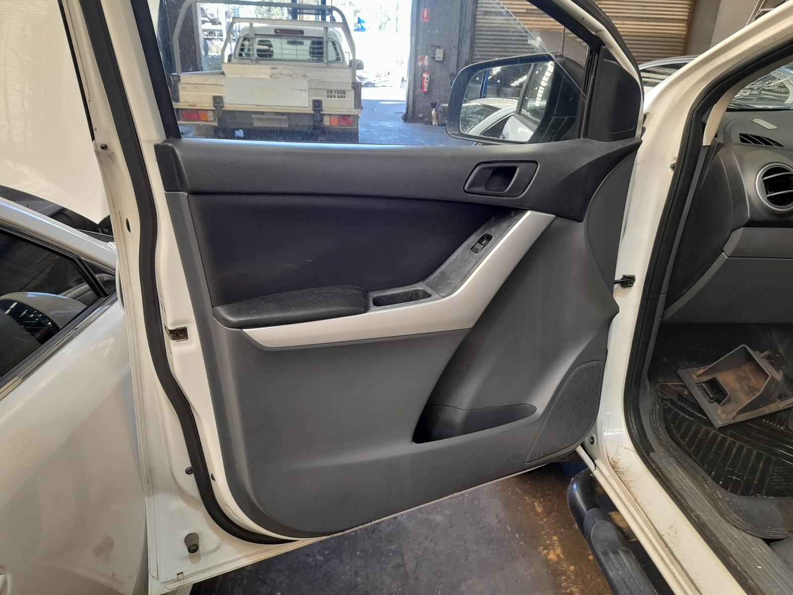 View Auto part Engine Mazda Bt50 2015