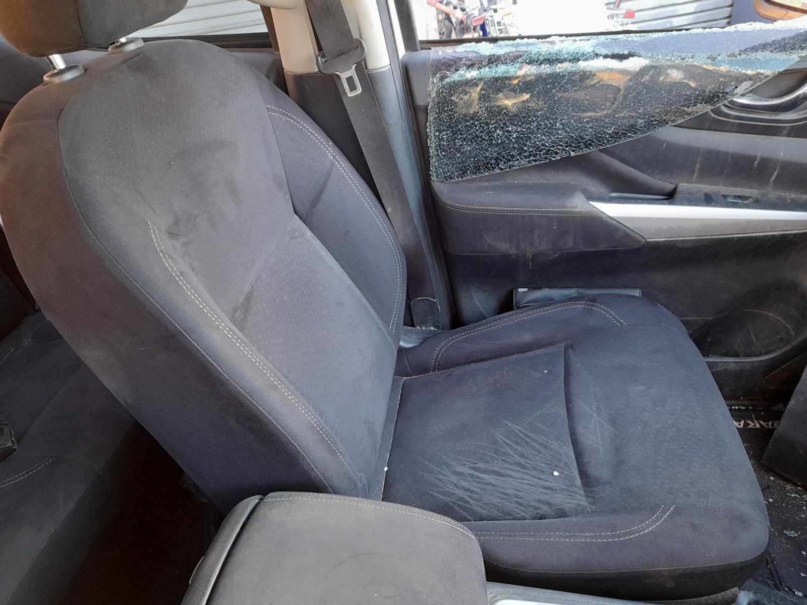 View Auto part Misc Nissan Navara 2018