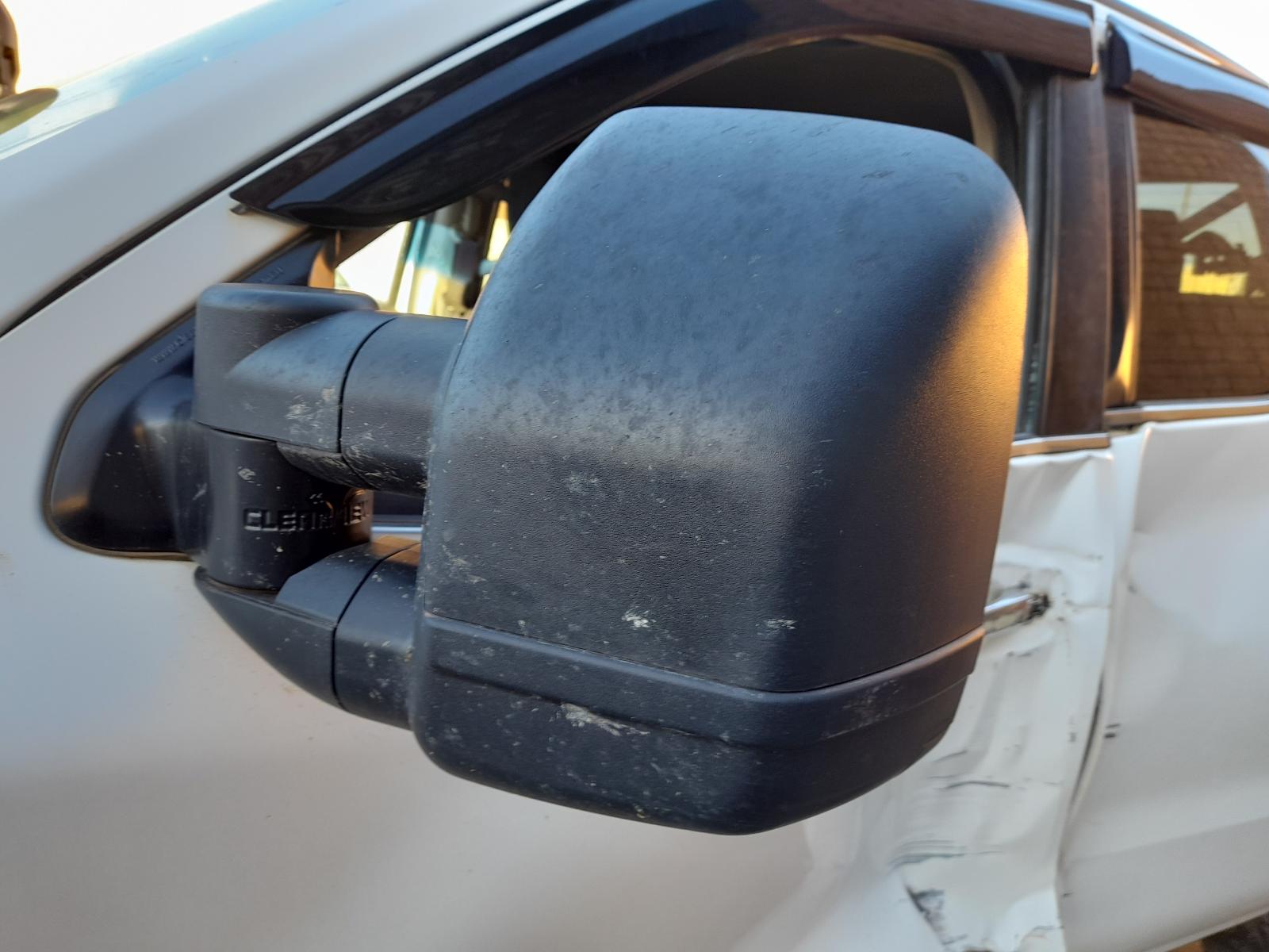 View Auto part Misc Nissan Navara 2018