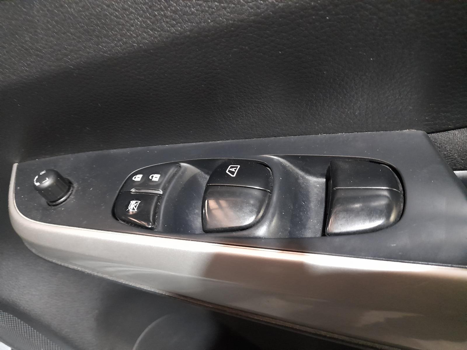 View Auto part Steering Box/Rack Nissan Navara 2017