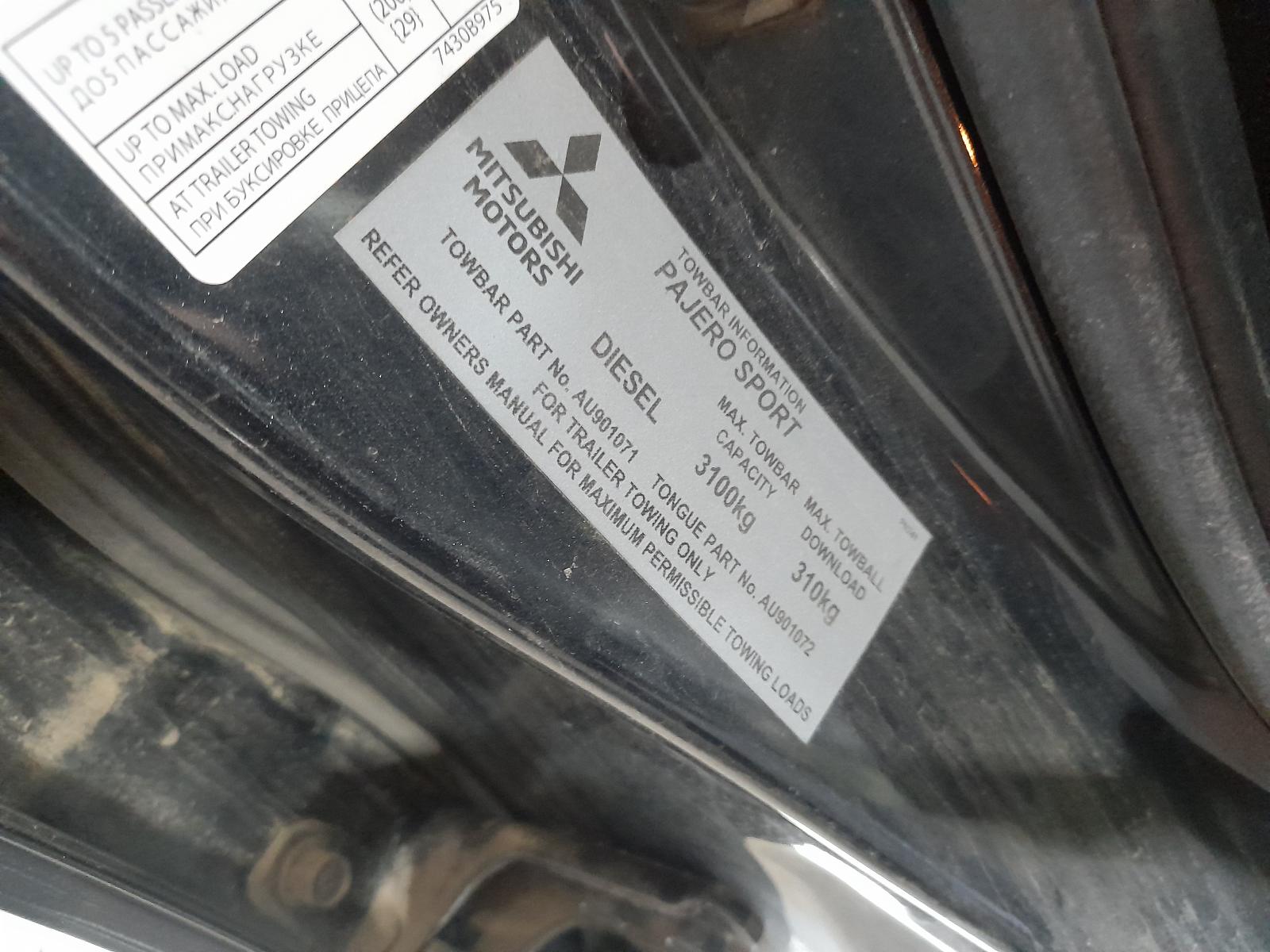 View Auto part Alternator Mitsubishi Pajero 2021