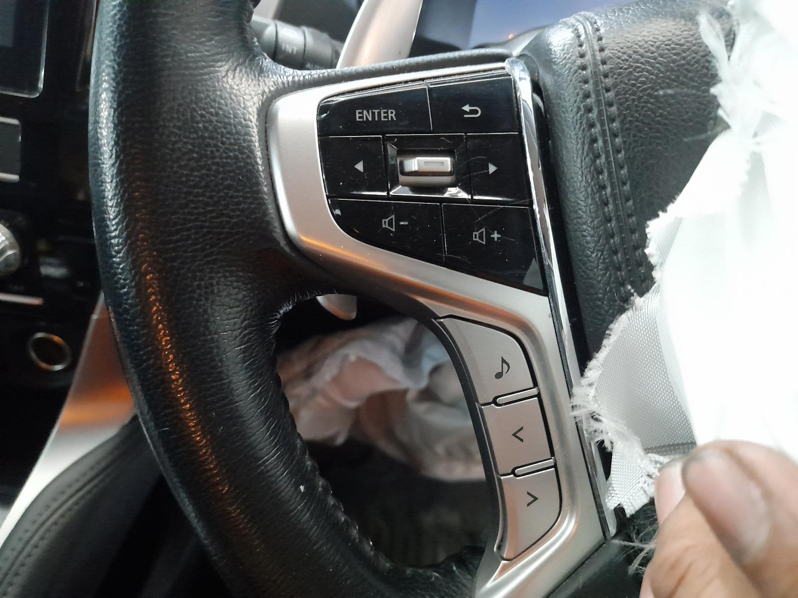 View Auto part Alternator Mitsubishi Pajero 2021