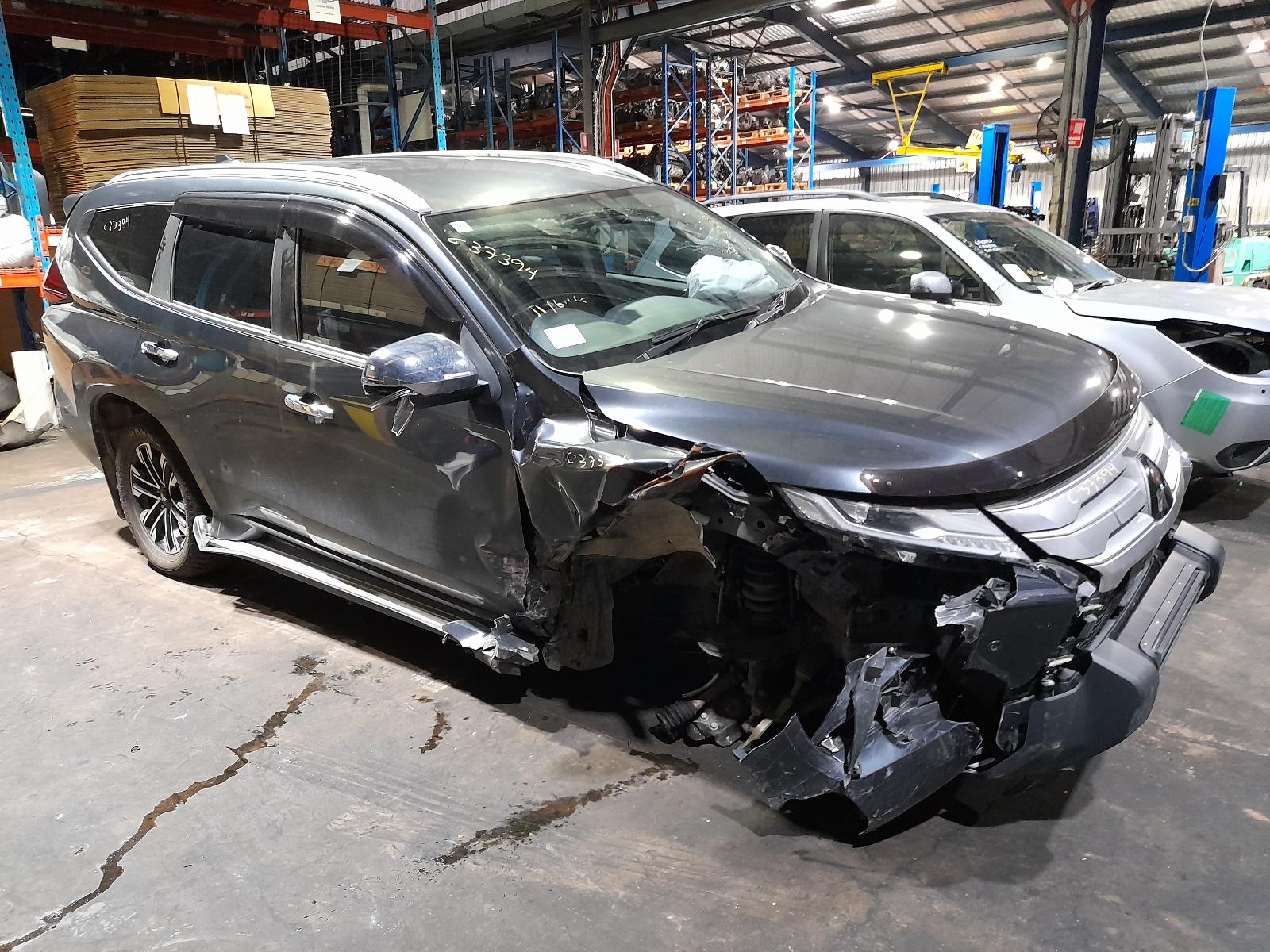 View Auto part Alternator Mitsubishi Pajero 2021