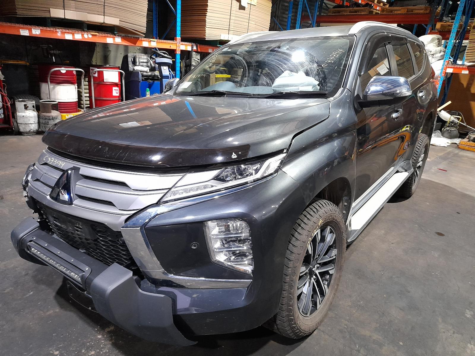 View Auto part Alternator Mitsubishi Pajero 2021