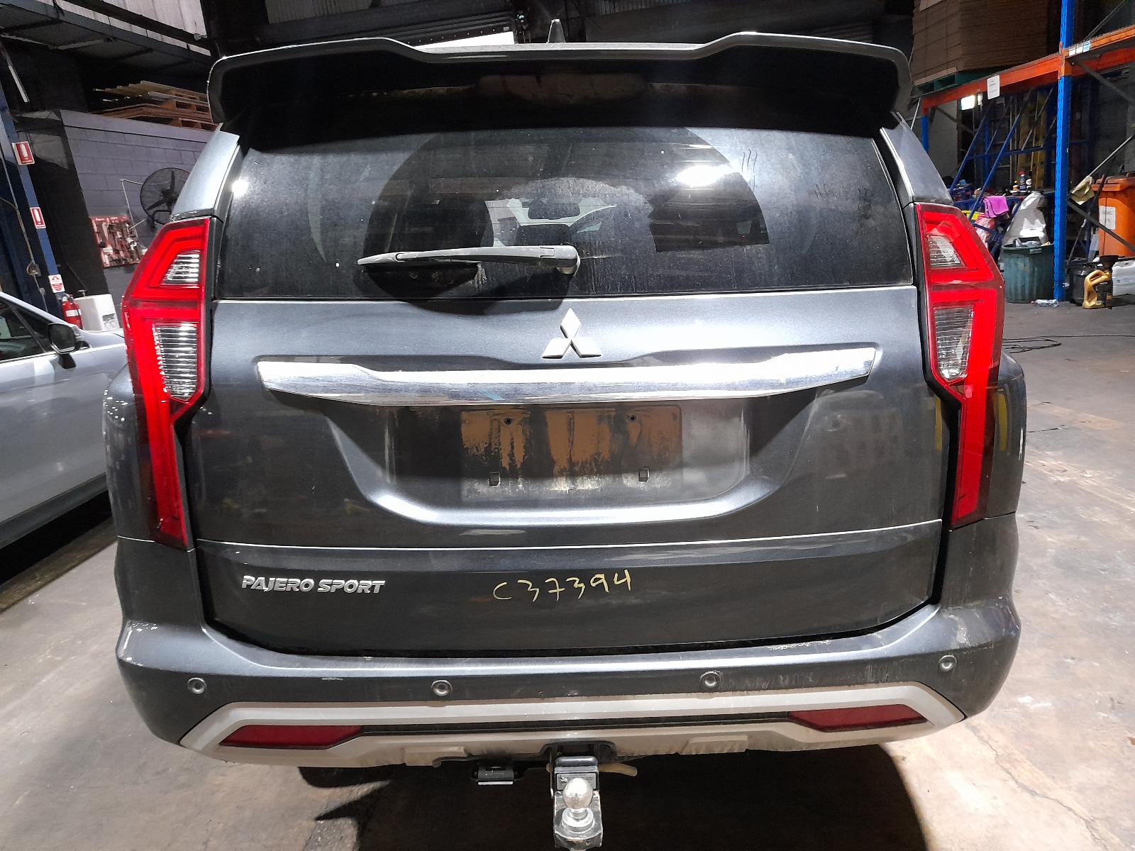 View Auto part Alternator Mitsubishi Pajero 2021