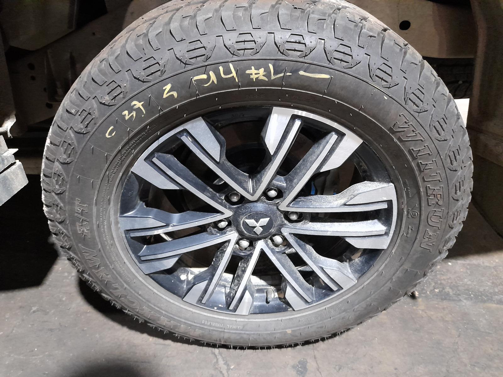 View Auto part Alternator Mitsubishi Pajero 2021