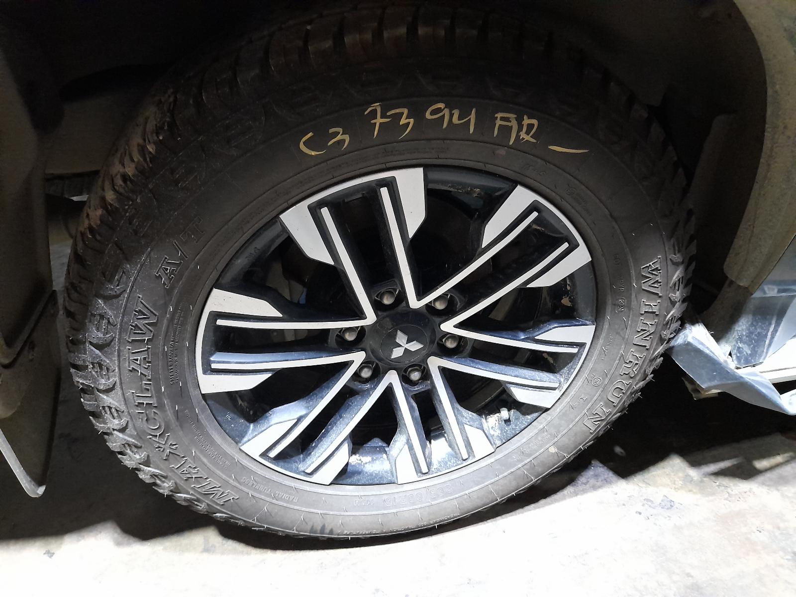 View Auto part Alternator Mitsubishi Pajero 2021