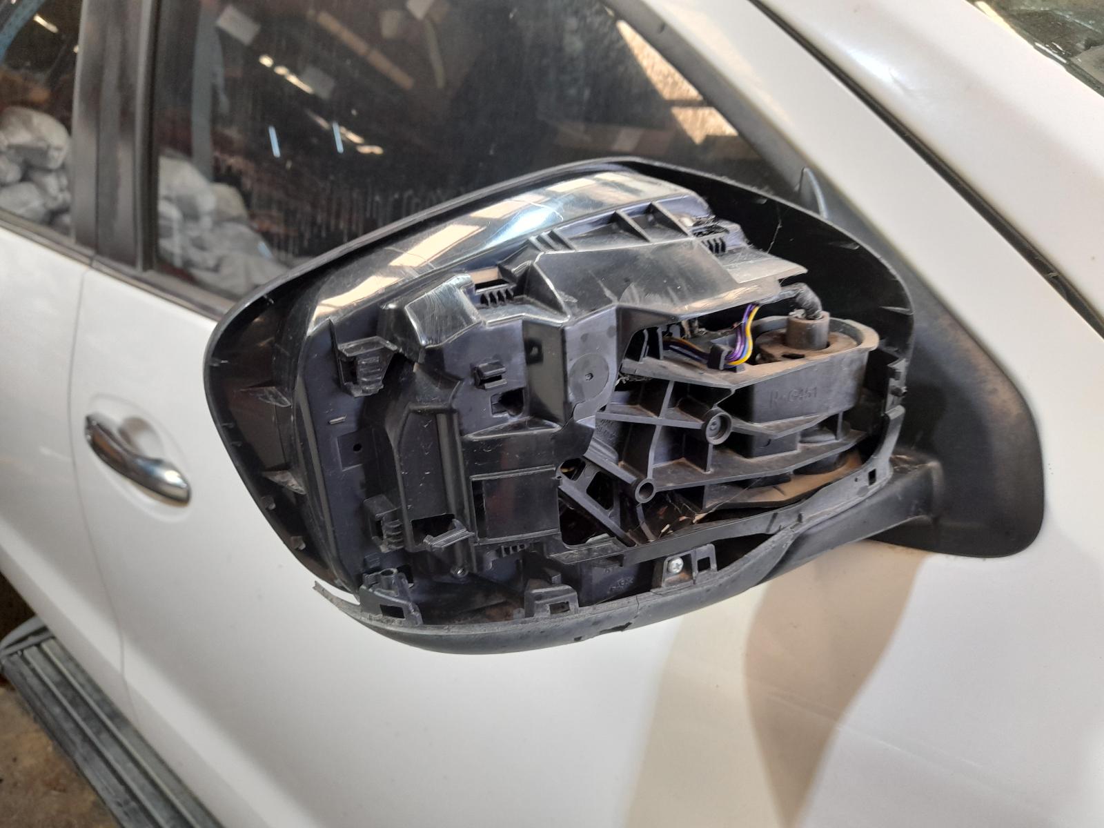 View Auto part Wheel Mag Nissan Navara 2019