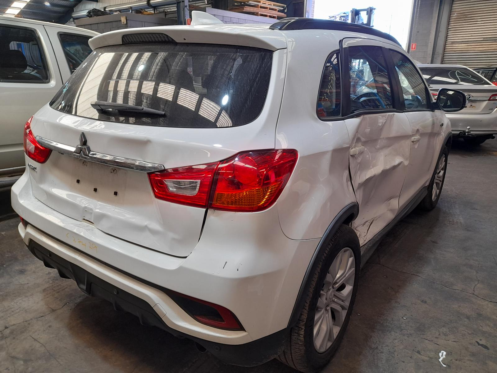 View Auto part Washer Bottle Mitsubishi Asx 2018