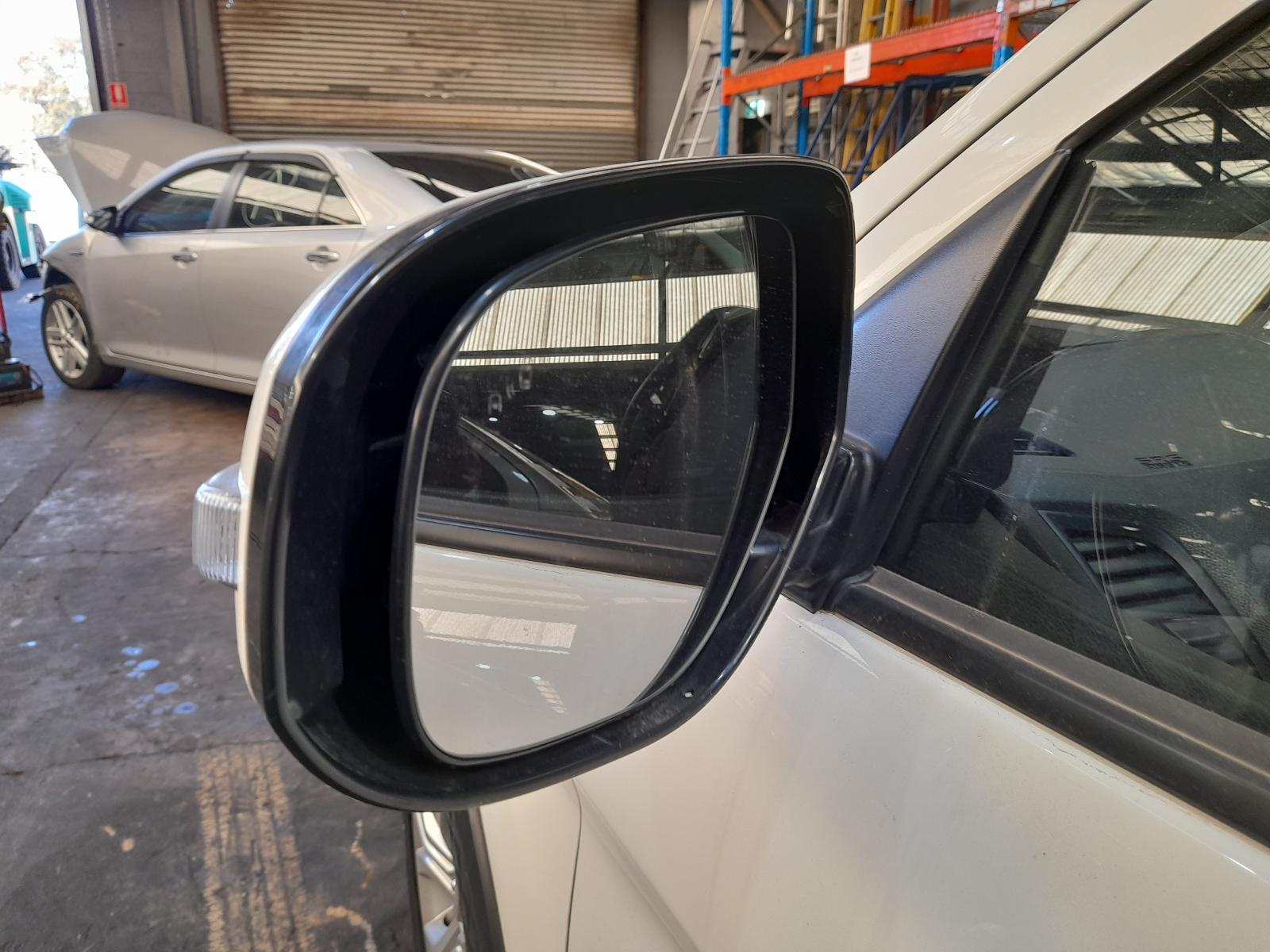 View Auto part Washer Bottle Mitsubishi Asx 2018