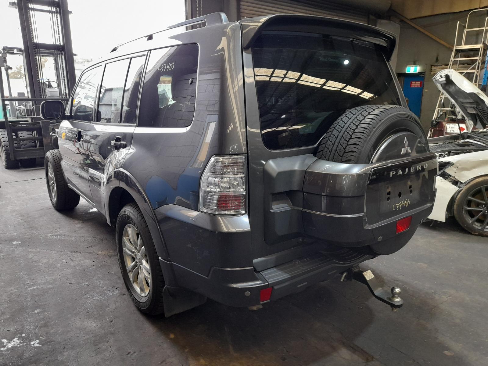 View Auto part Ecu Mitsubishi Pajero 2014