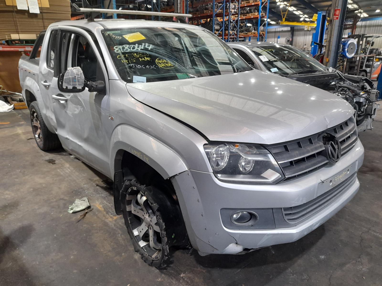 View Auto part Tonneau/Cover Volkswagen Amarok 2014