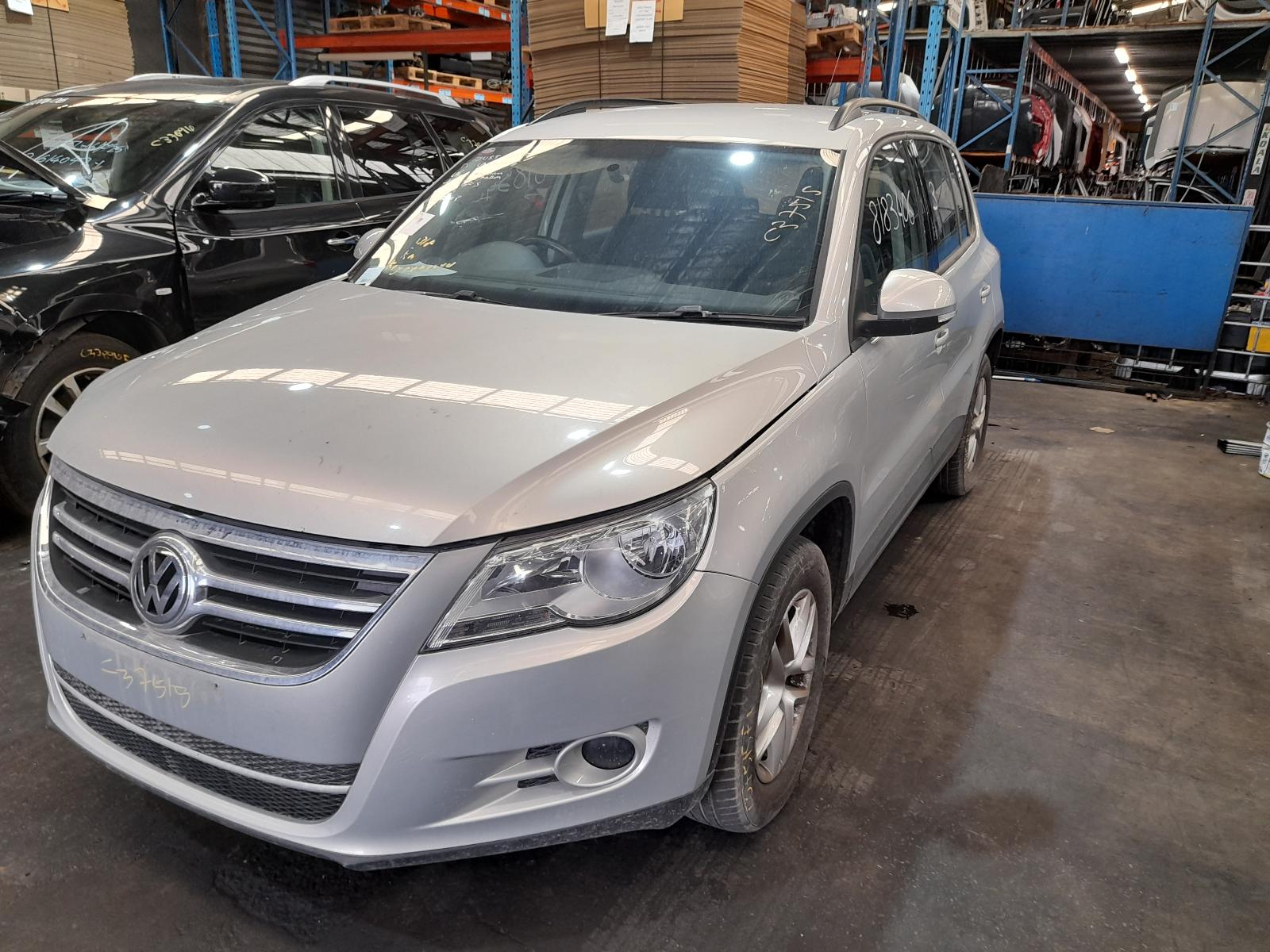 View Auto part Differential Centre Volkswagen Tiguan 2010