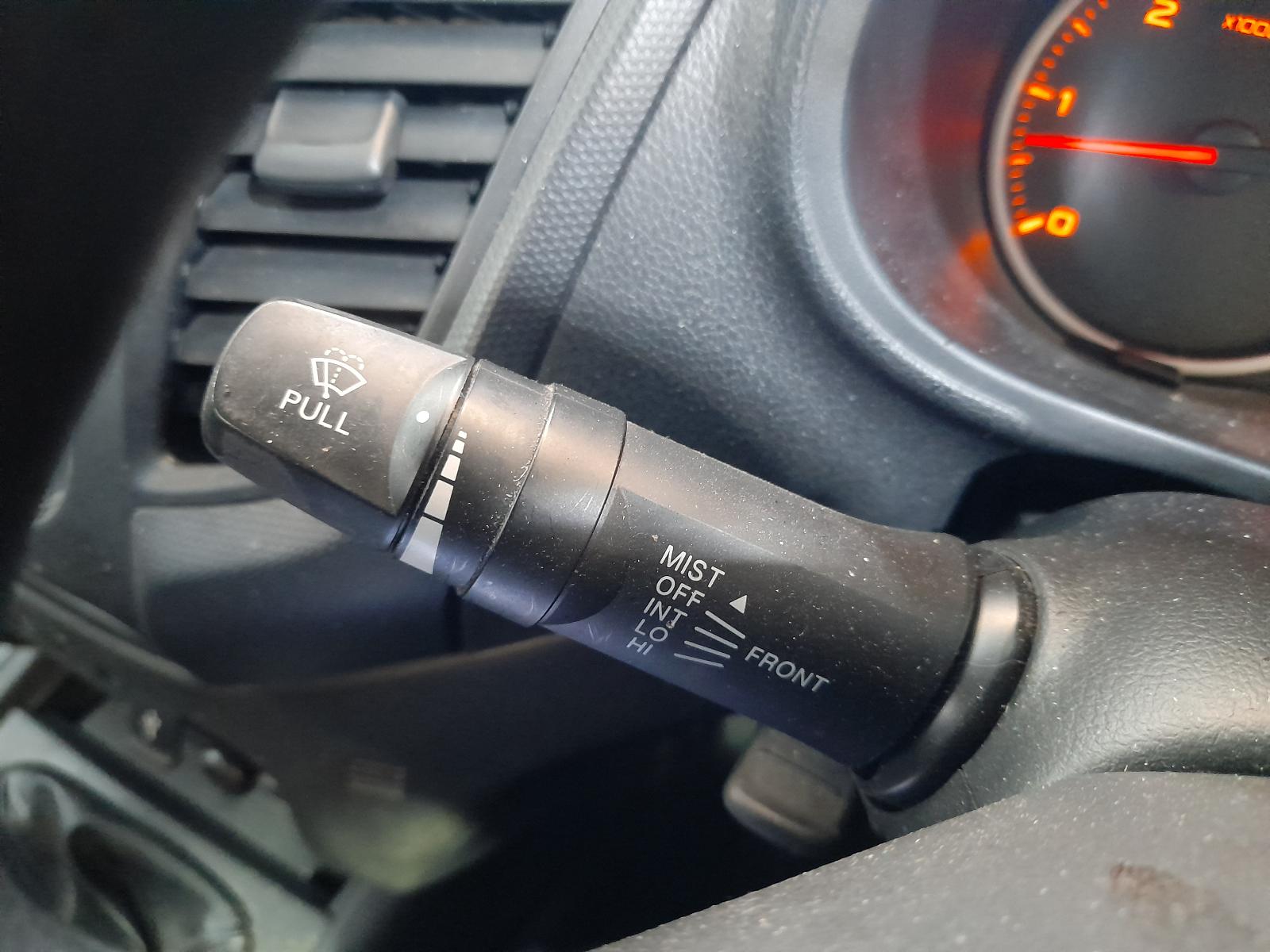 View Auto part Antenna Mitsubishi Triton 2016