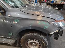 View Auto part Antenna Mitsubishi Triton 2016