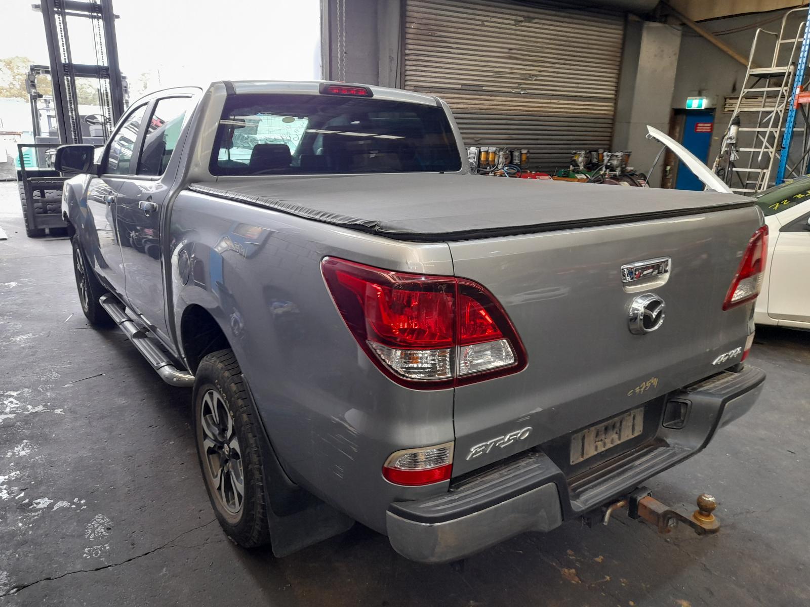 View Auto part Catalytic Converter Mazda Bt50 2015