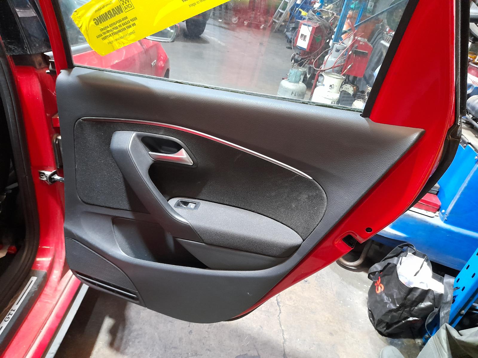 View Auto part Airbag Module/Sensor Volkswagen Polo 2015