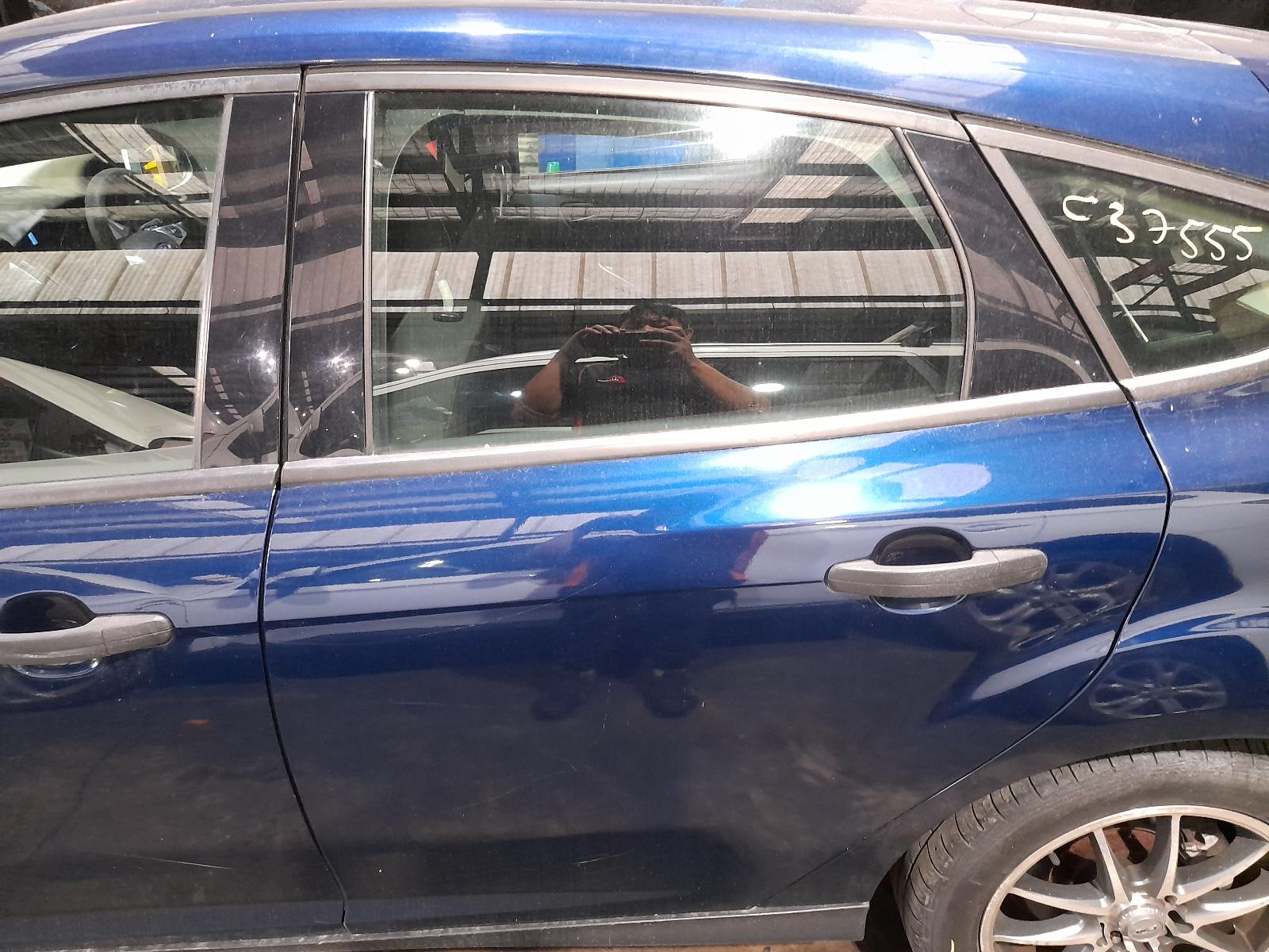 View Auto part Rear Garnish Ford Focus 2012