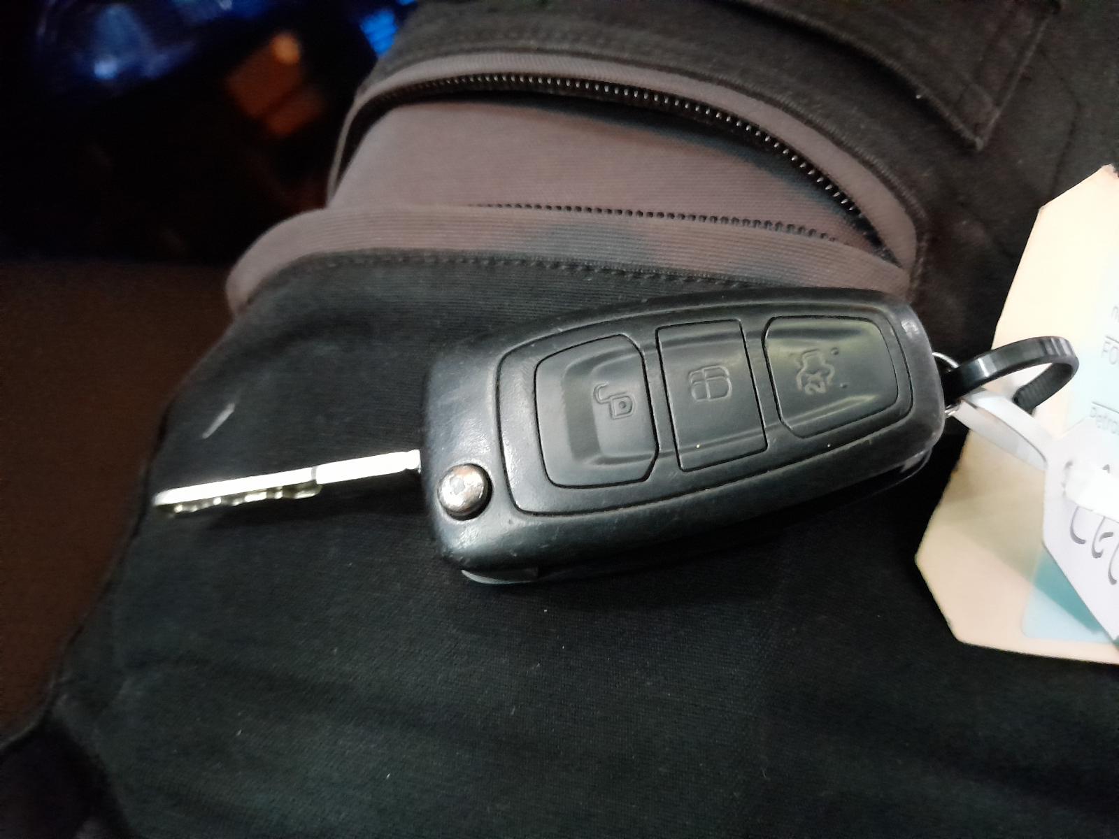 View Auto part Rear Garnish Ford Focus 2012